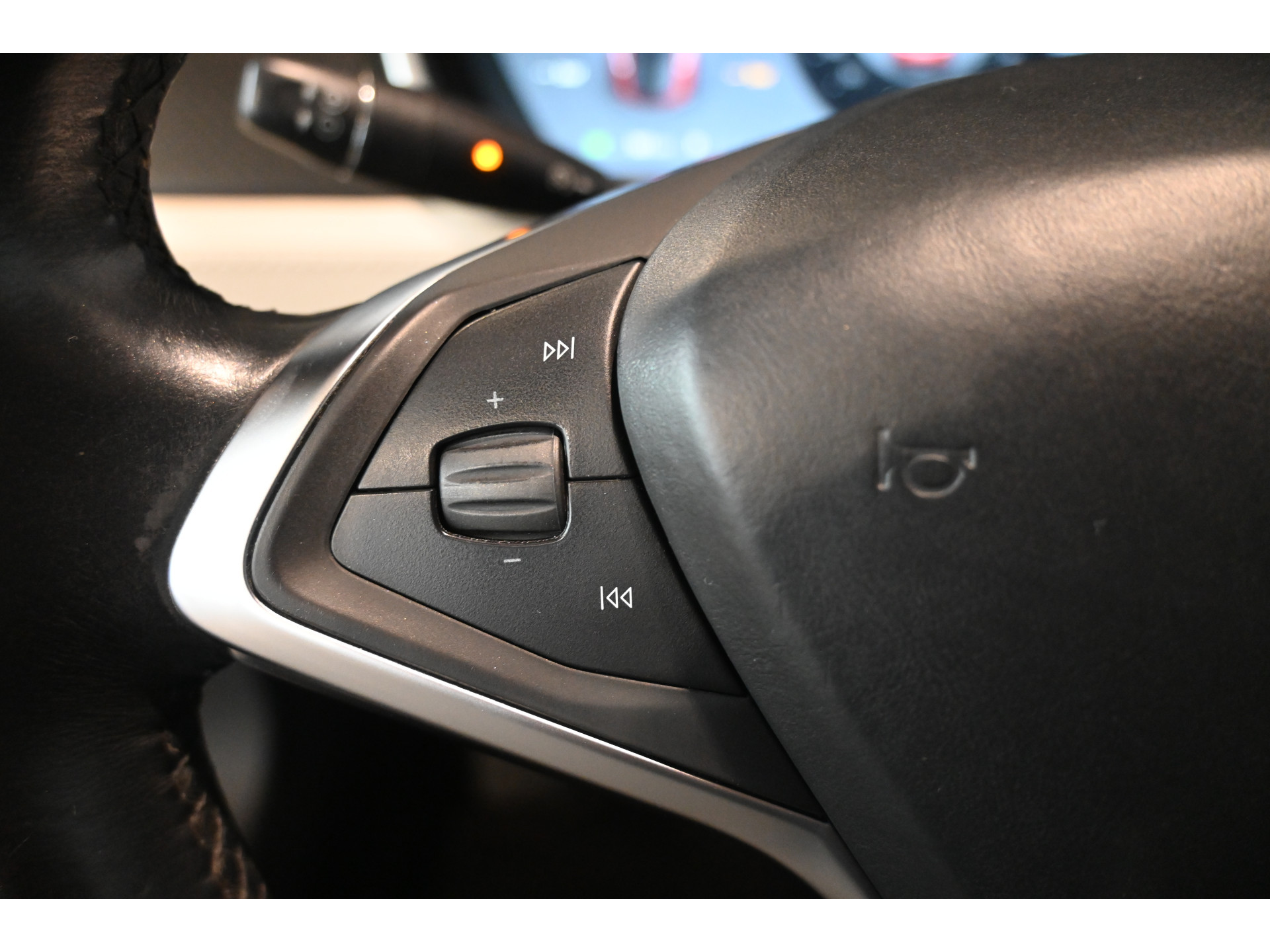 Tesla Model S 85 Performance Tech Pack ECC Navigatie Licht metaal MARGE 339KM Actieradius! Inruil mogelijk