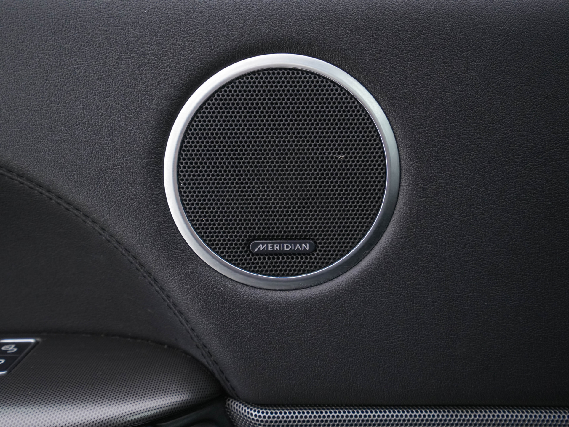 Land Rover Range Rover Sport 3.0 TDV6 HSE Dynamic AWD *PANO | LEATHER | DIGI-COCKPIT | MERIDIAN-AUDIO | BI-XENON | NAVI-FULLMAP | BREMBO-BRAKES | KEYLESS | CAMERA | ECC | PDC | CRUISE | SPORT-SEATS | 22"ALU*