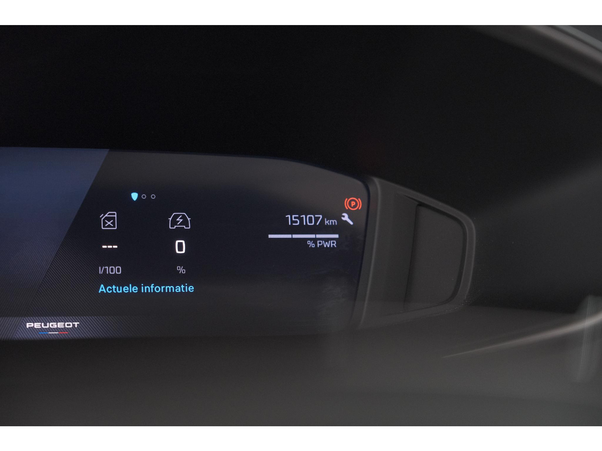 Peugeot 2008 1.2 Hybrid 145 Allure | Apple Carplay | Climate Control | Parkeersensoren Voor + Achter
