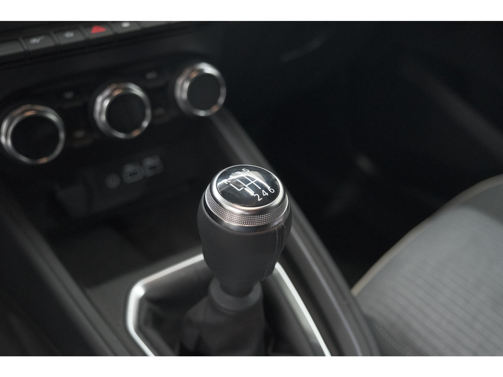 Renault Clio TCe 90 GPF techno | Nieuw Model | 360 Camera | Apple Carplay | Parkeersensoren