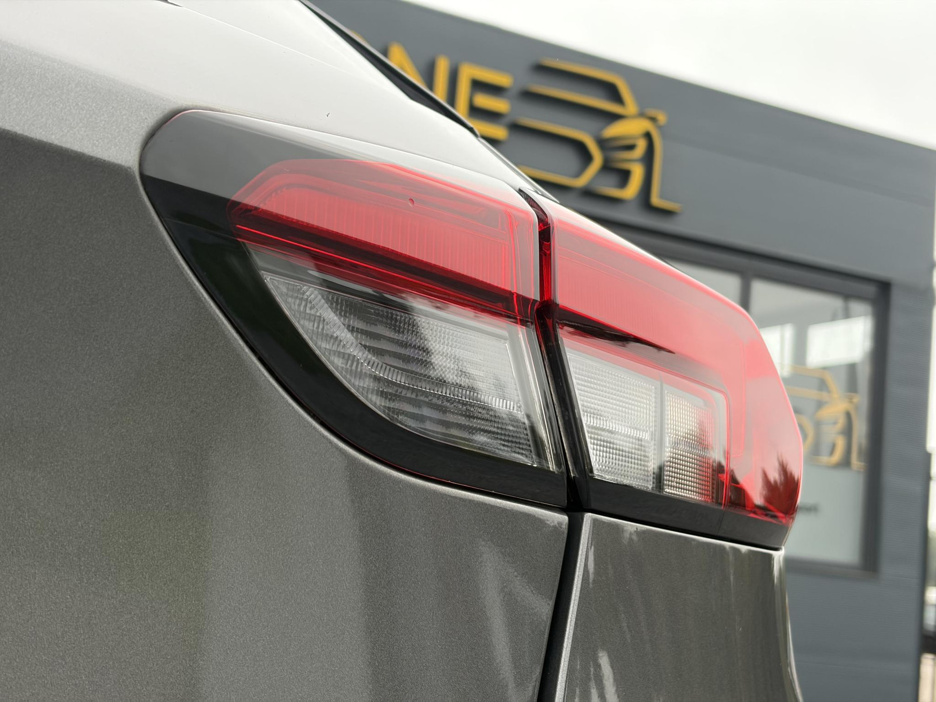 Opel Corsa 1.2 Edition ✓D-riem vv in 2025✓2e Eigenaar✓Carplay✓Airco✓Cruise✓Rijstrooksensor✓Pdc✓102pk✓6 Bak✓5 Deurs✓N.A.P✓Apk tot 02-2028