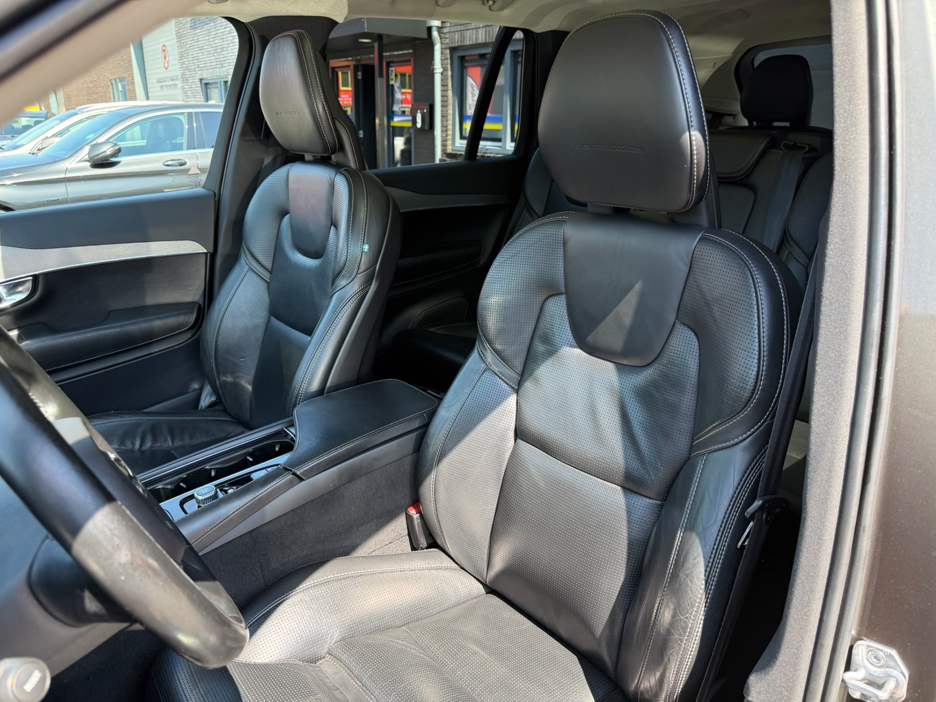 Volvo XC90 2.0 T8 Twin Engine AWD Inscription |3/6/12MND GARANTIE| NIEUWE APK |  7 PERS |  PANO DAK | LEDER | PANO DAK | CRUISE |