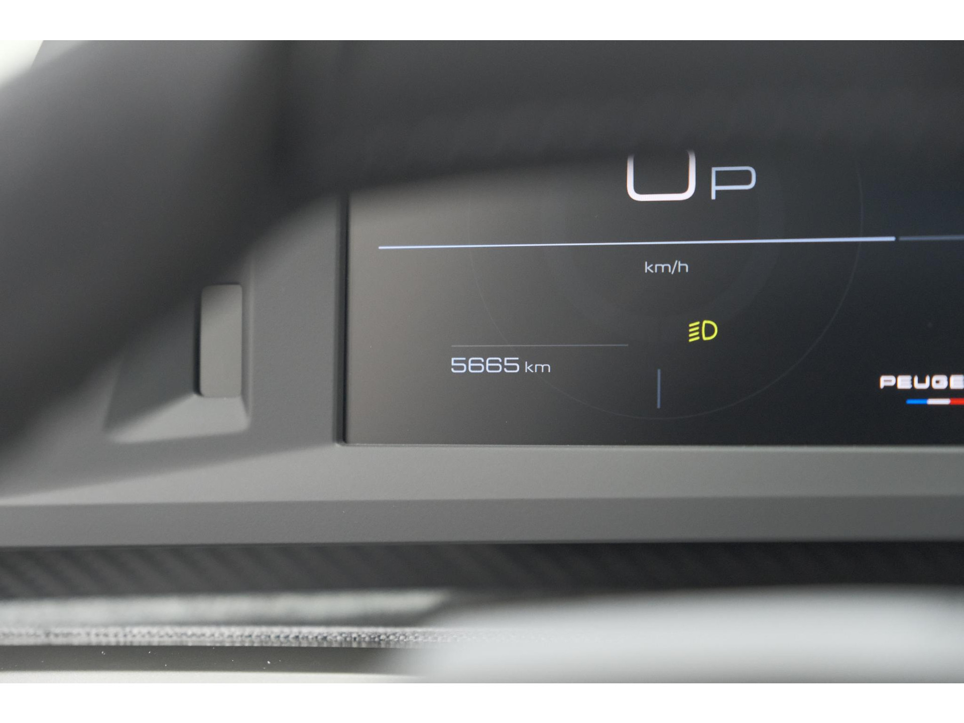 Peugeot 3008 136 Hybrid e-DCS6 Allure | Stoelverwarming | Camera | Apple Carplay