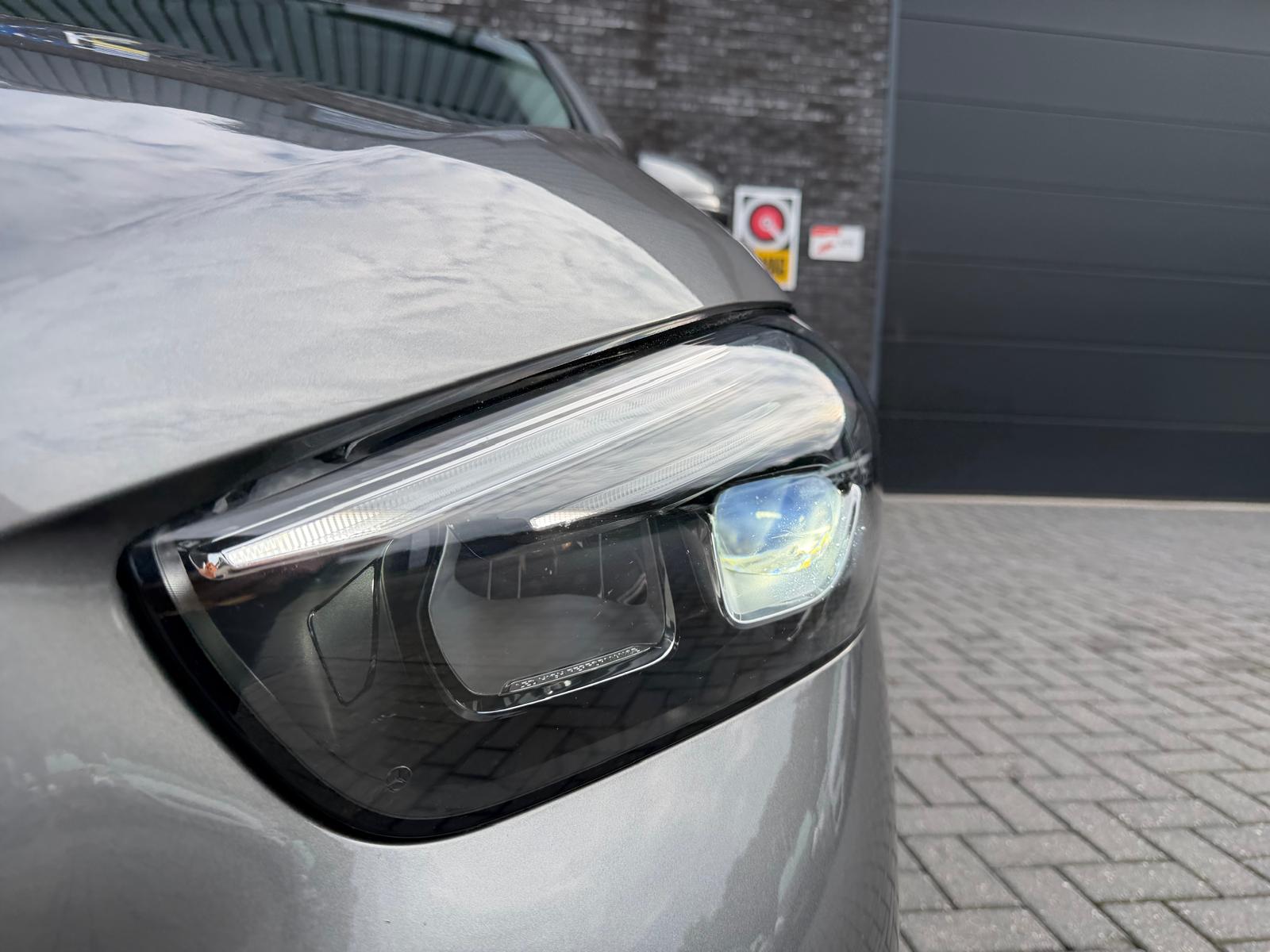 Mercedes-Benz B-klasse 180 Business Solution AMG | 1E EIGENAAR | 3/6/12MND GARANTIE | LEDER | LED | AUTOMAAT | DAB | CARPLAY | CRUISE | CLIMA | STOELVERWM. |