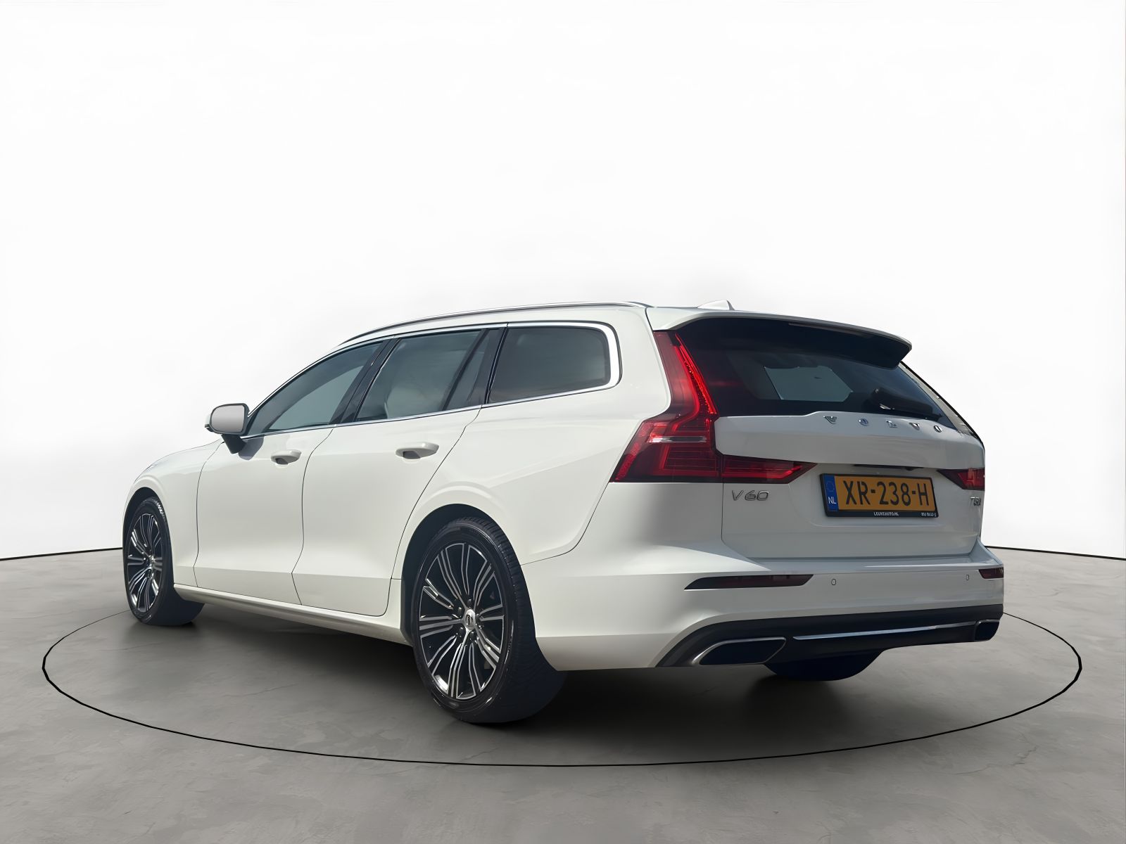 Volvo V60 2.0 T5 250PK Inscription Pano Head-UP Trekhaak