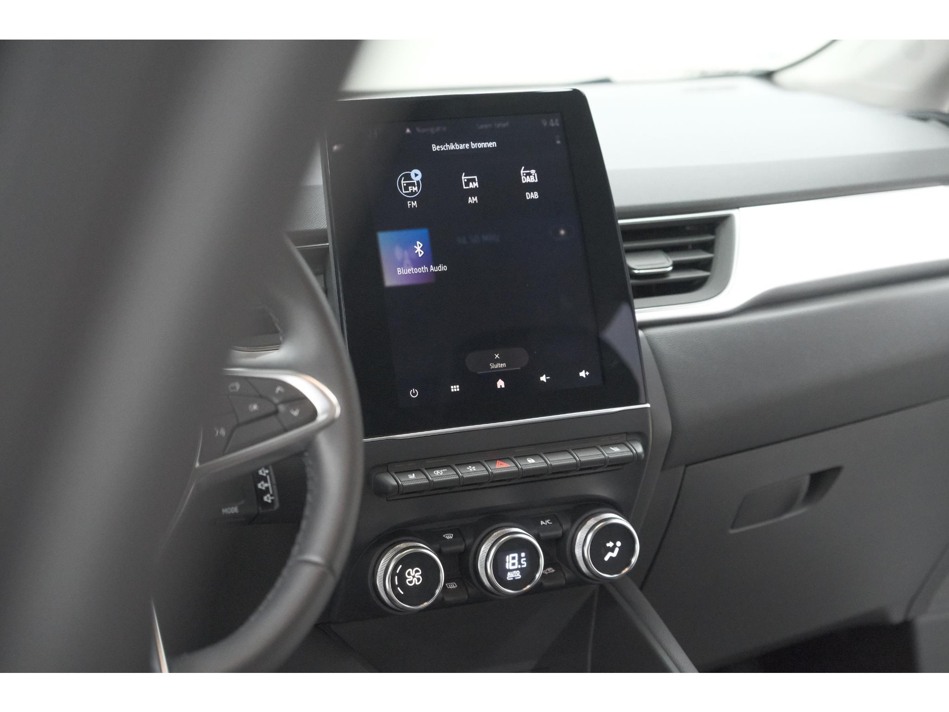 Renault Captur Mild Hybrid 140 EDC Techno | Camera | 9.3 Inch Scherm | Apple Carplay | Parkeersensoren | Allseason Banden | Stoelverwarming