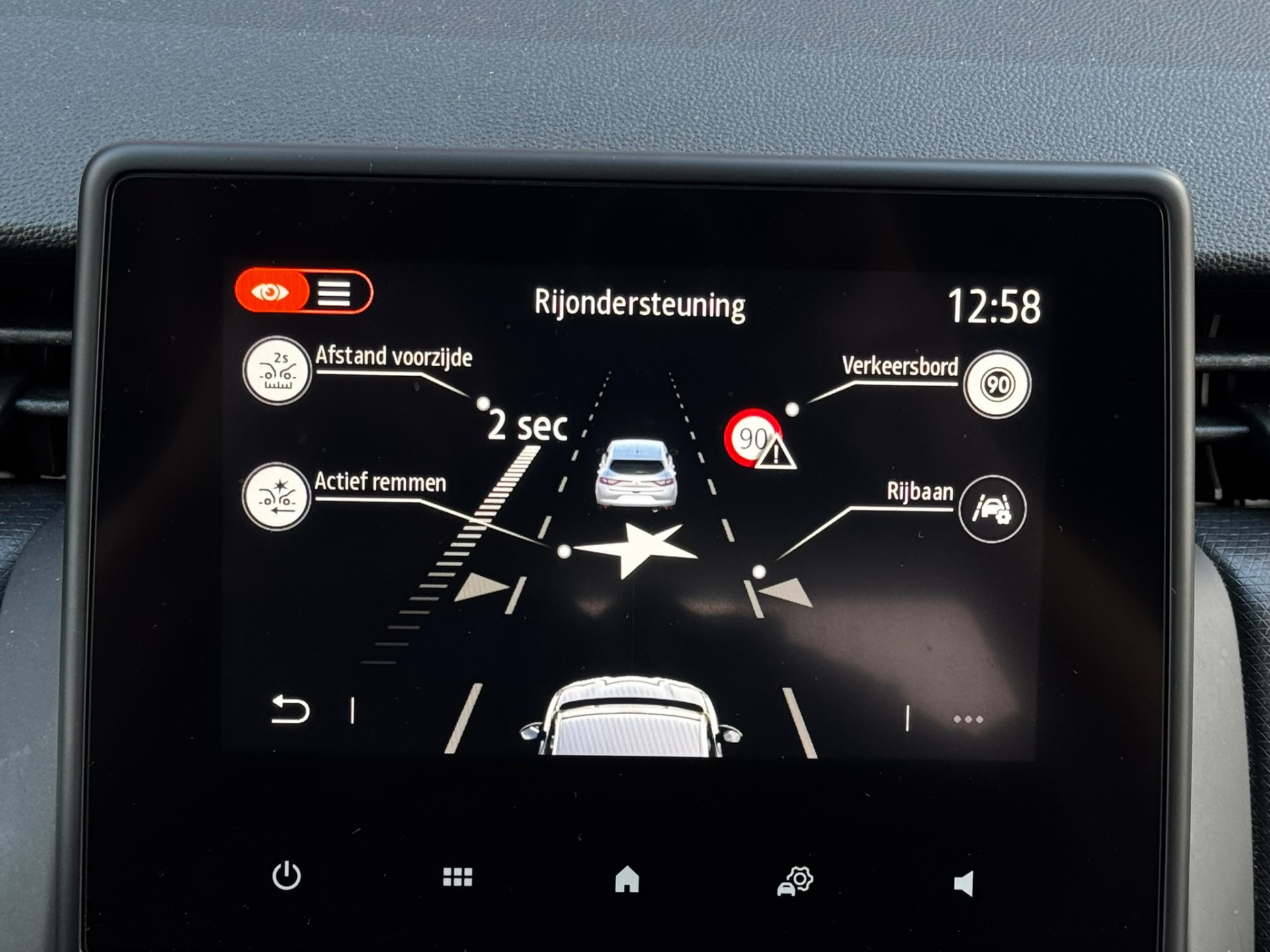 Renault Clio 1.0 TCe 100PK Automaat Intens Camera Trekhaak Apple-Carplay