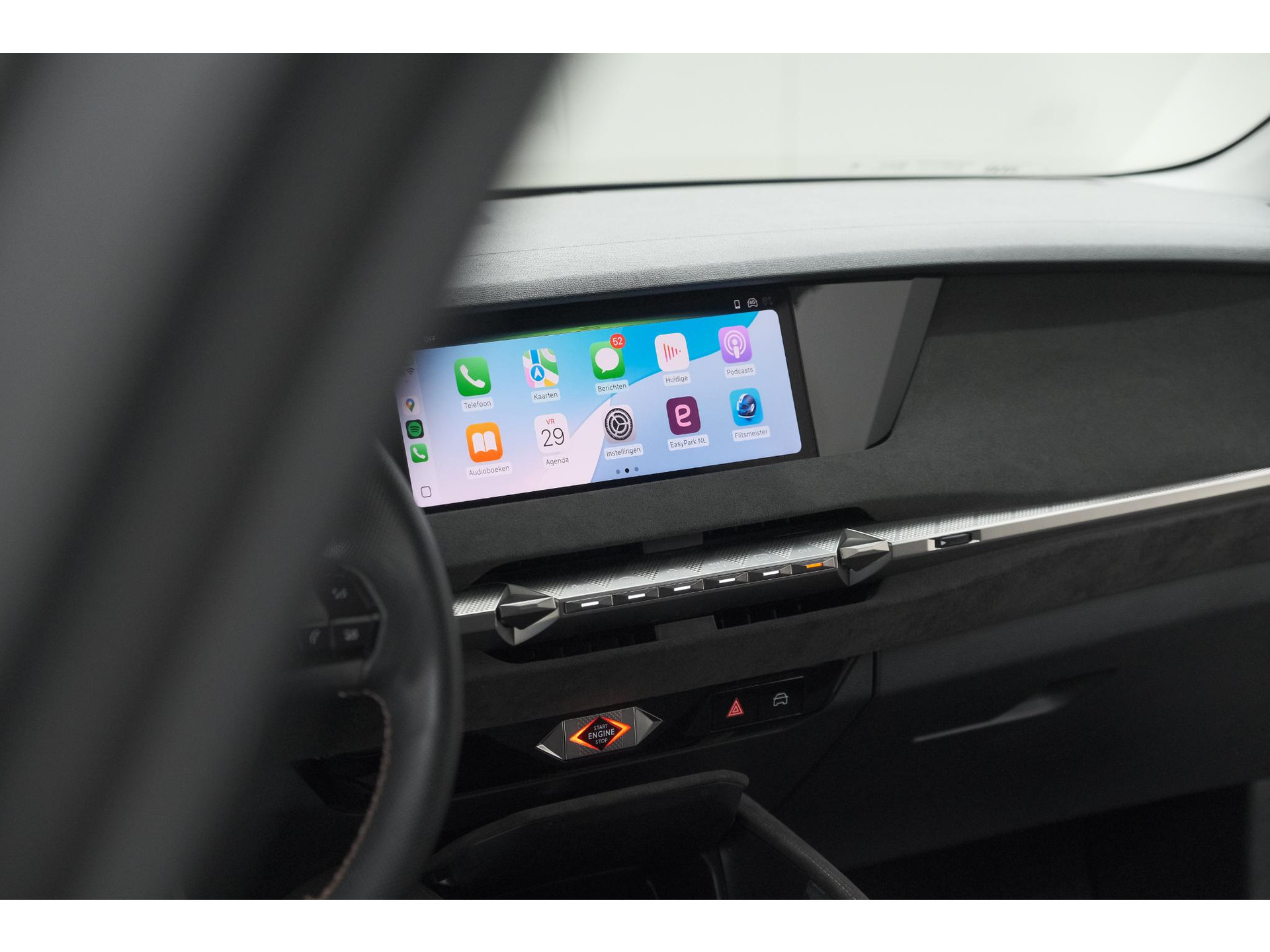 DS 4 PureTech 130 EAT8 Performance Line | Camera | Apple Carplay | Alcantara® bekleding | Parkeersensensoren