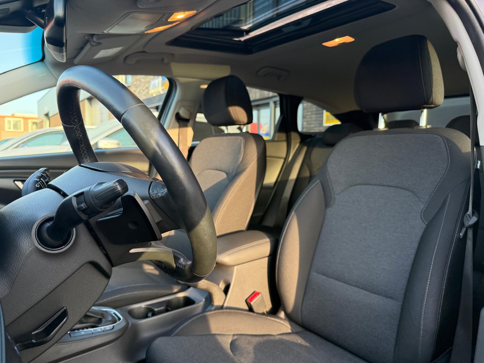 Hyundai i30 Wagon 1.5 T-GDi MHEV Premium | 1E EIGENAAR | 3/6/12MND GARANTIE| LED | CARPLAY | SCHUIFDAK | DAB | NAVI | CRUISE | 160PK |