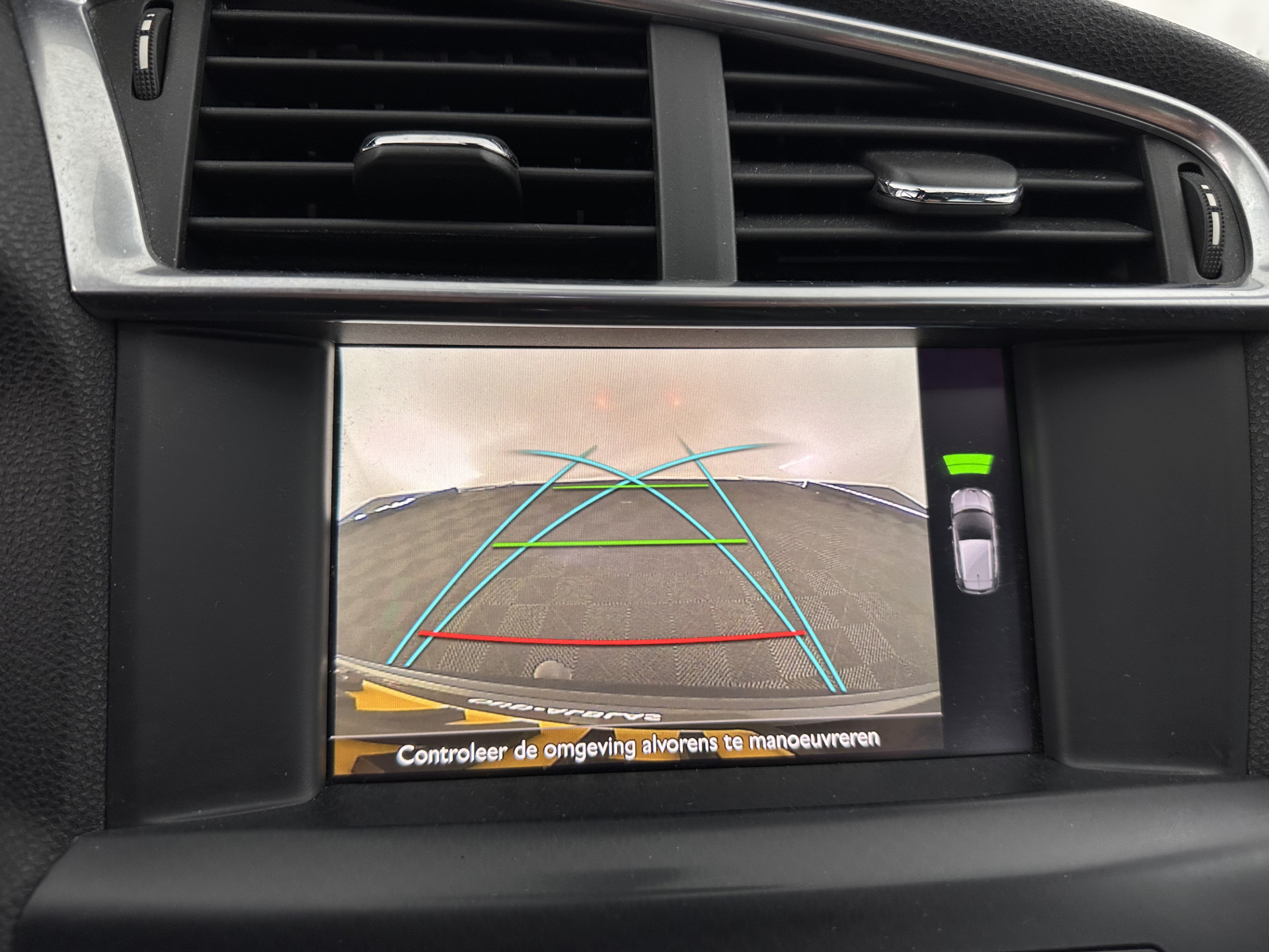 DS 4 1.6 BlueHDi Chic *PANO-WINDOW | FULL-LED | LEATHER-ALCANTARA | HEATED-COMFORTSEATS | NAVI-FULLMAP | DAB | CAMERA | PRIVACYGLASS | ECC | PDC | CRUISE | KEYLESS | TOWBAR | 16''ALU*