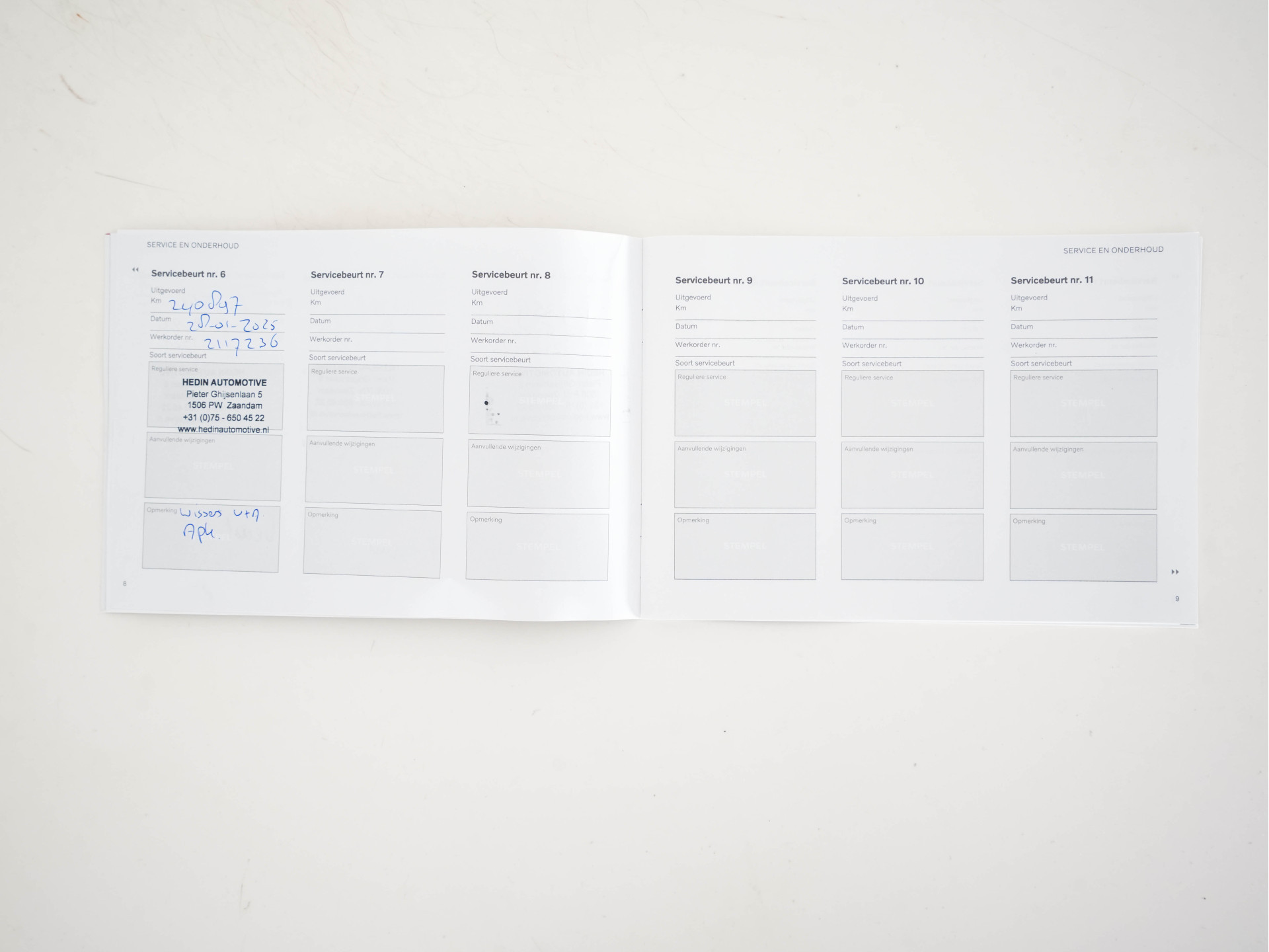 Volvo XC40 Recharge P8 AWD R-Design [ 3-Fase ] {SOH-89%} (INCL-BTW) *LEATHER-ALCANTARA | DIGI-COCKPIT | FULL-LED | PREMIUM-AUDIO | TOP-VIEW | CARPLAY | NAVI-FULLMAP | ECC | PDC | KEYLESS | HEATED-SPORTSEATS | BLIS | PRIVACY-GLASS | TOWBAR | 19 "ALU