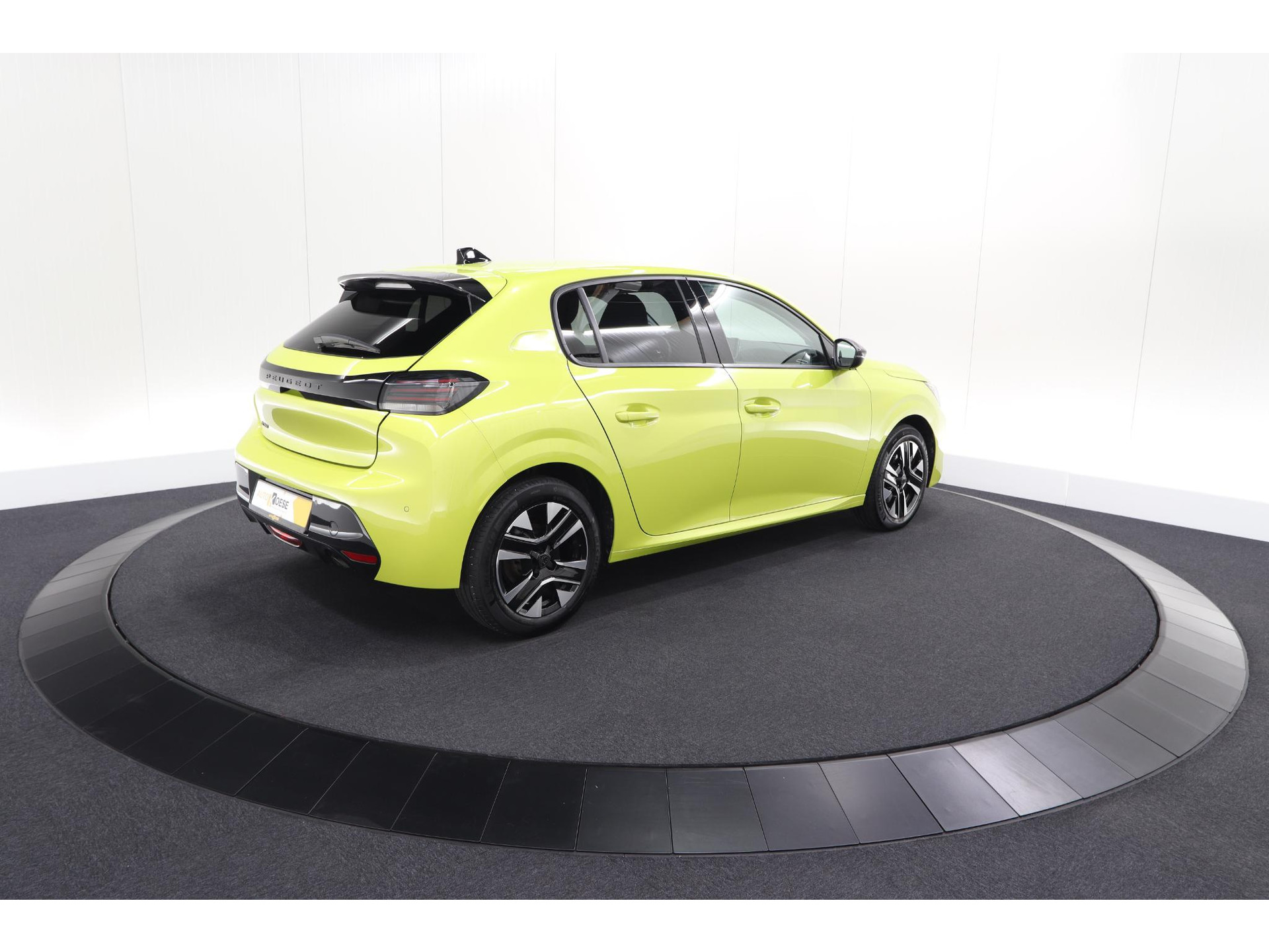 Peugeot 208 PureTech 100 Allure | Apple Carplay | Parkeersensoren | Climate Control