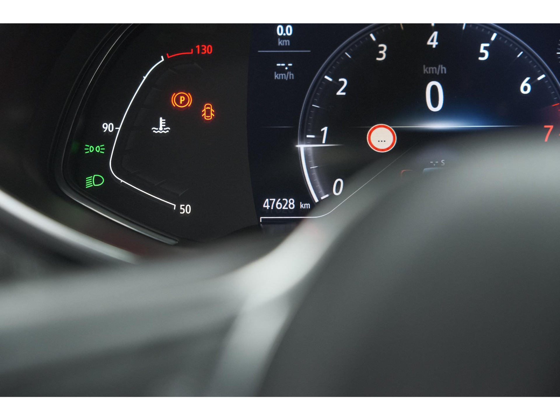 Renault Clio TCe 100 Intens | Navigatie | Apple Carplay | Parkeersensoren