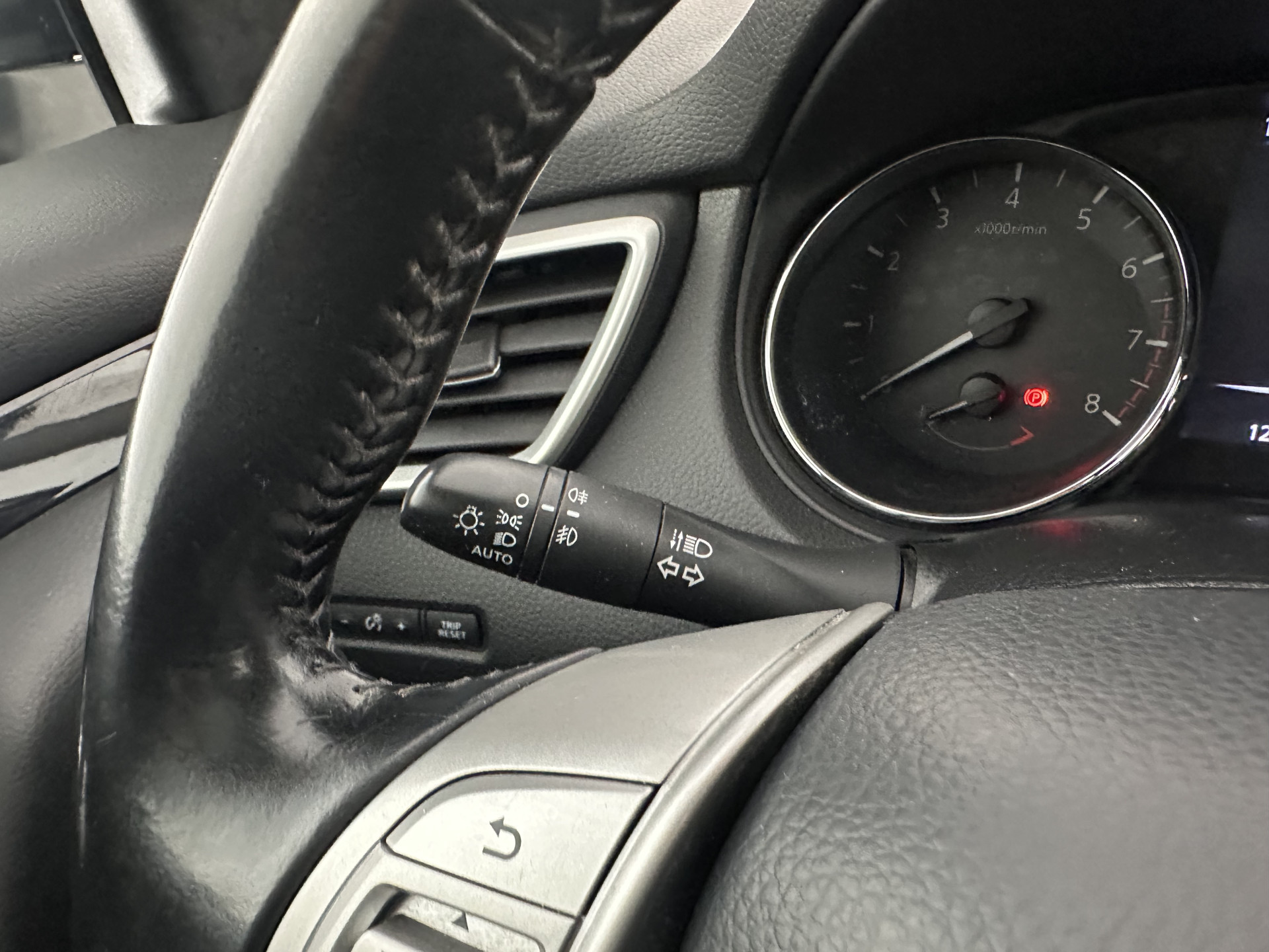 Nissan Qashqai 1.2 Tekna + *PANO | LEATHER | NAVI-FULLMAP | FULL-LED | PRIVACY-GLASS | AMBIENT-LIGHT | HEATED-COMFORTSEATS | TOPVIEW | LANE-ASSIST | CRUISE | KEYLESS | DAB | ECC | 19"ALU*