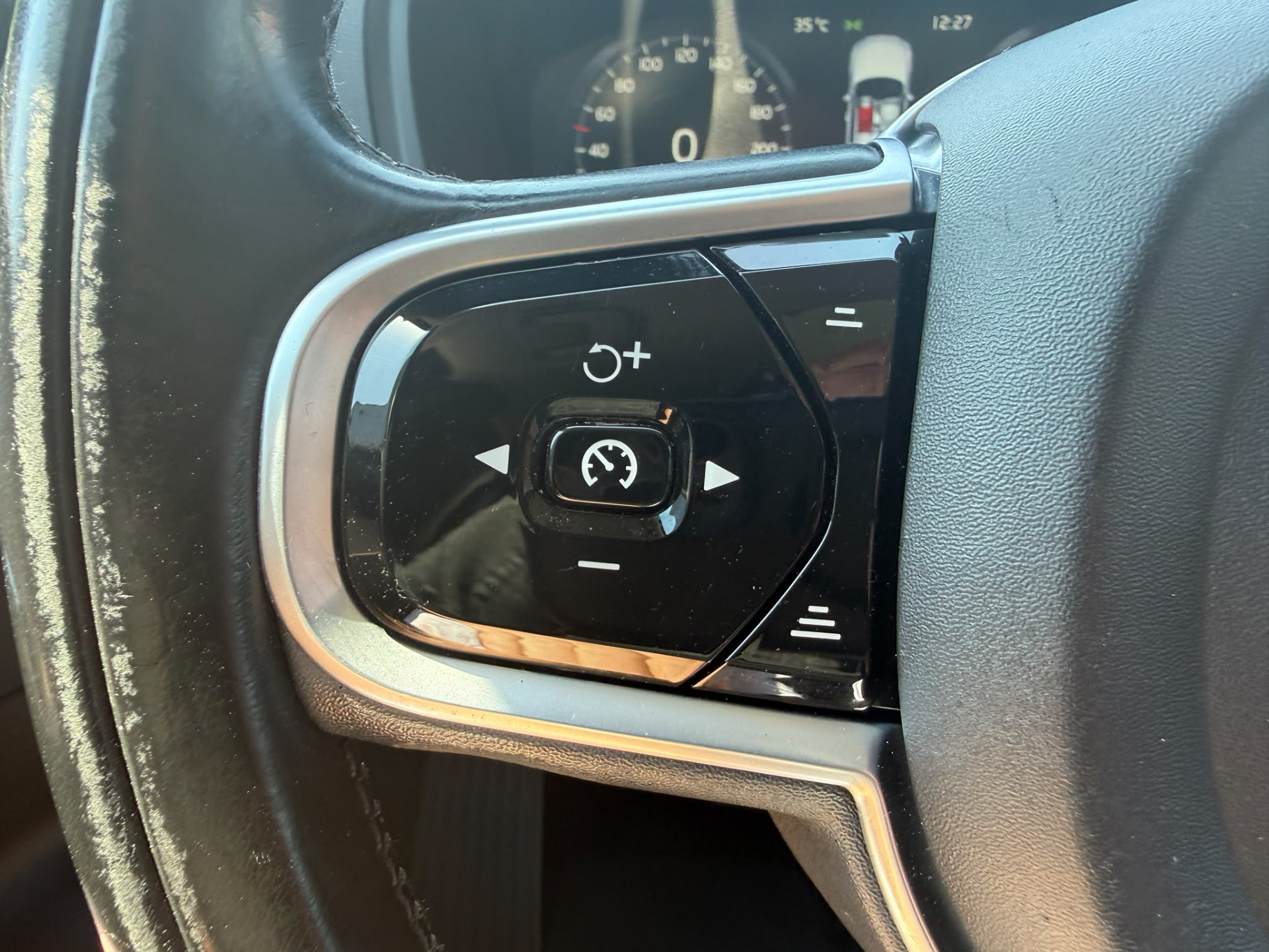 Volvo XC90 2.0 T8 Twin Engine AWD Inscription |3/6/12MND GARANTIE| NIEUWE APK |  7 PERS |  PANO DAK | LEDER | PANO DAK | CRUISE |