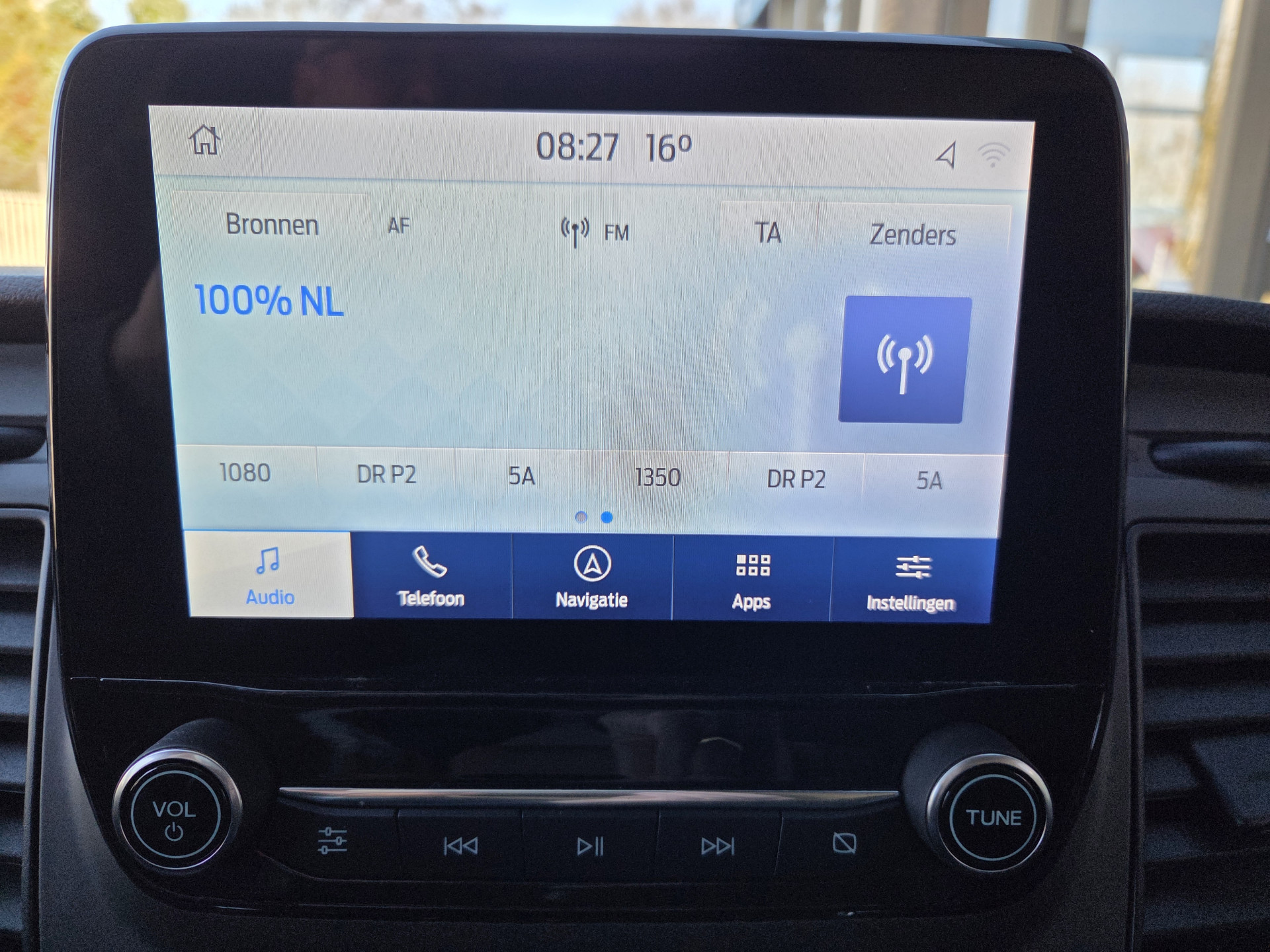 Ford Transit Custom 2.0 TDCI Automaat  Trend Airco Cruisecontrol Navi Trekhaak Verwarmde stoel