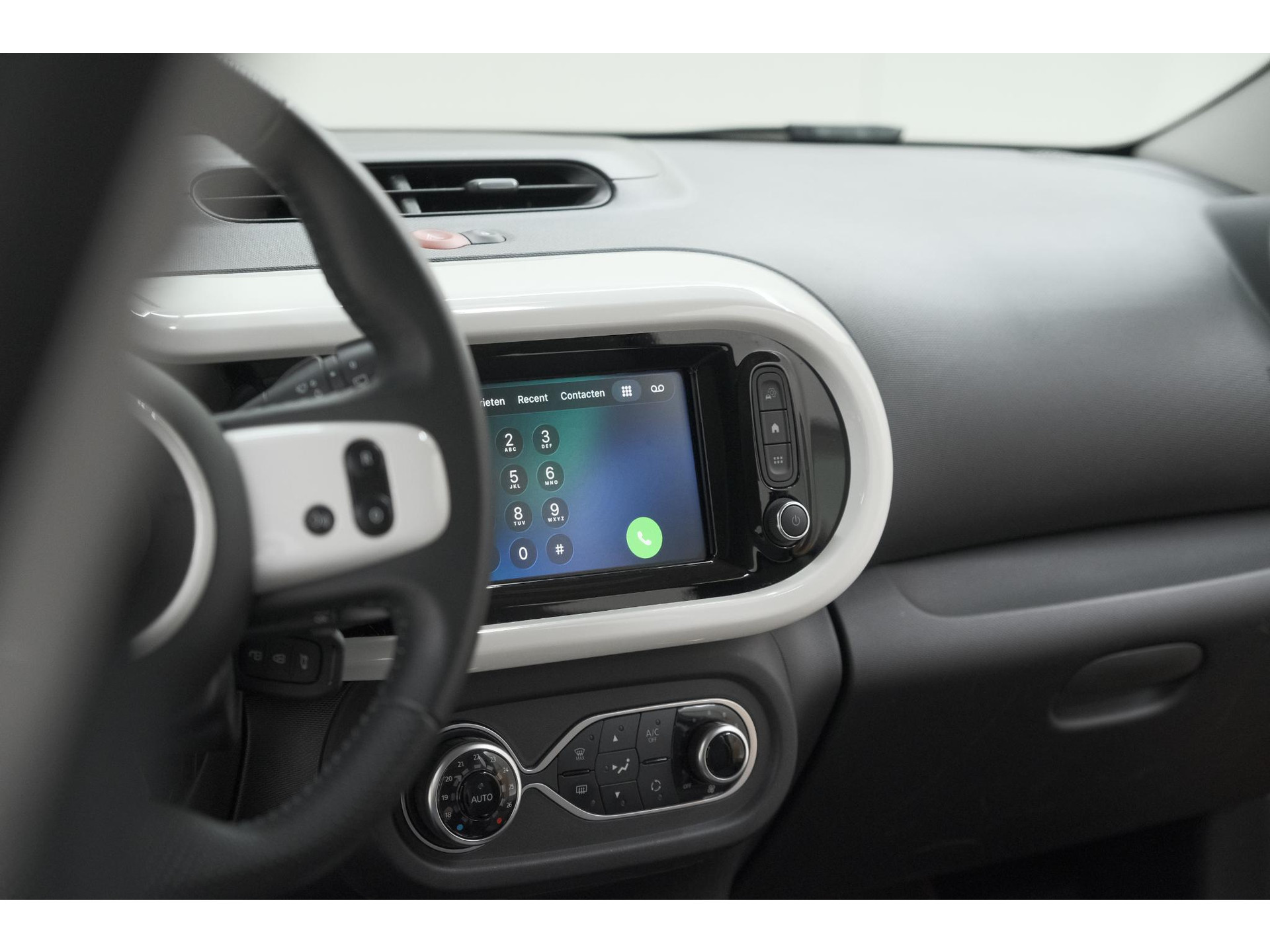 Renault Twingo Z.E. R80 Collection | Lage Kilometerstand | Apple Carplay | Climate Control