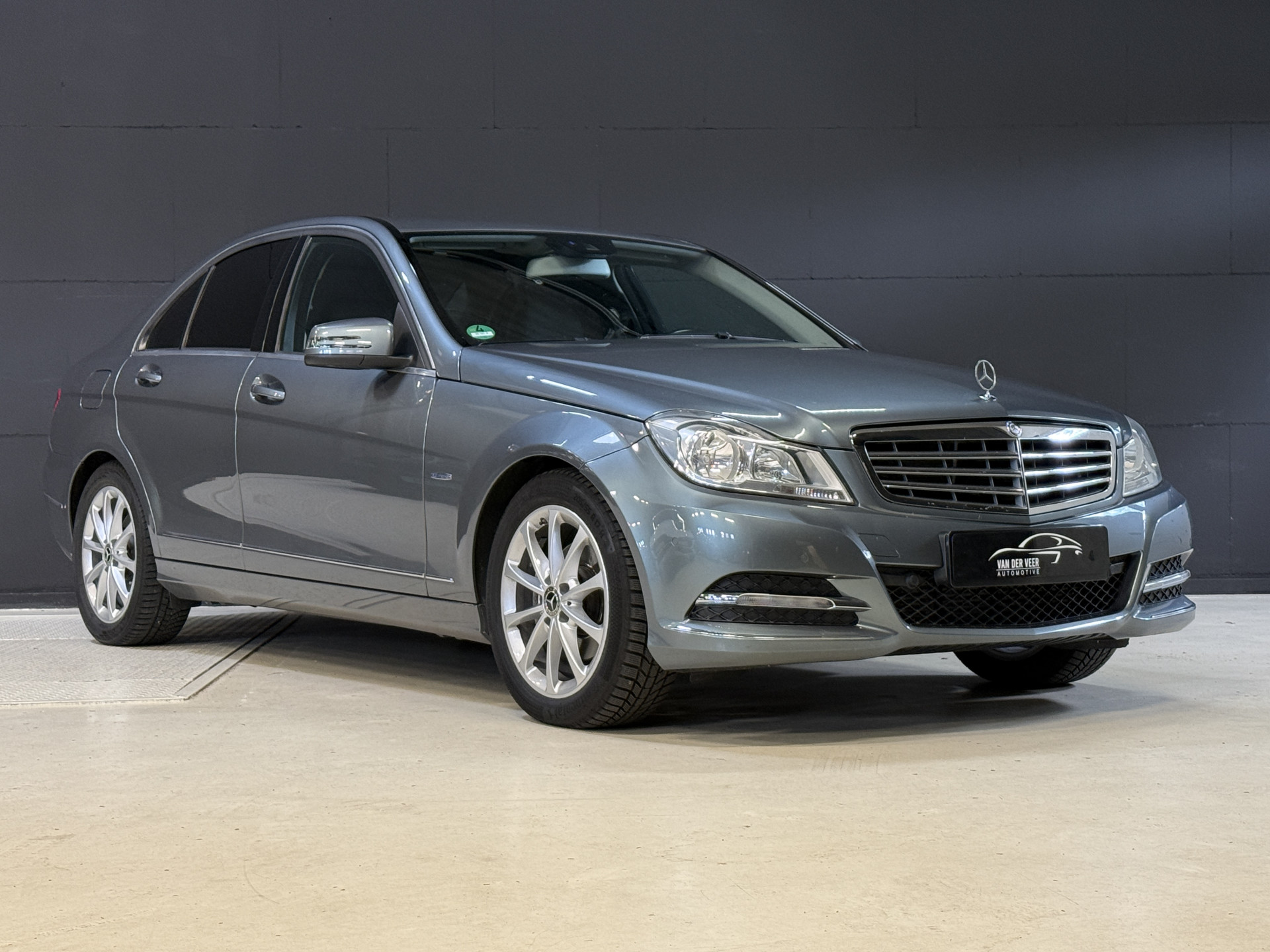 Mercedes-Benz C-klasse 200 Business Class 125! Elegance | Origineel NL | PDC V+A | Navi | BT