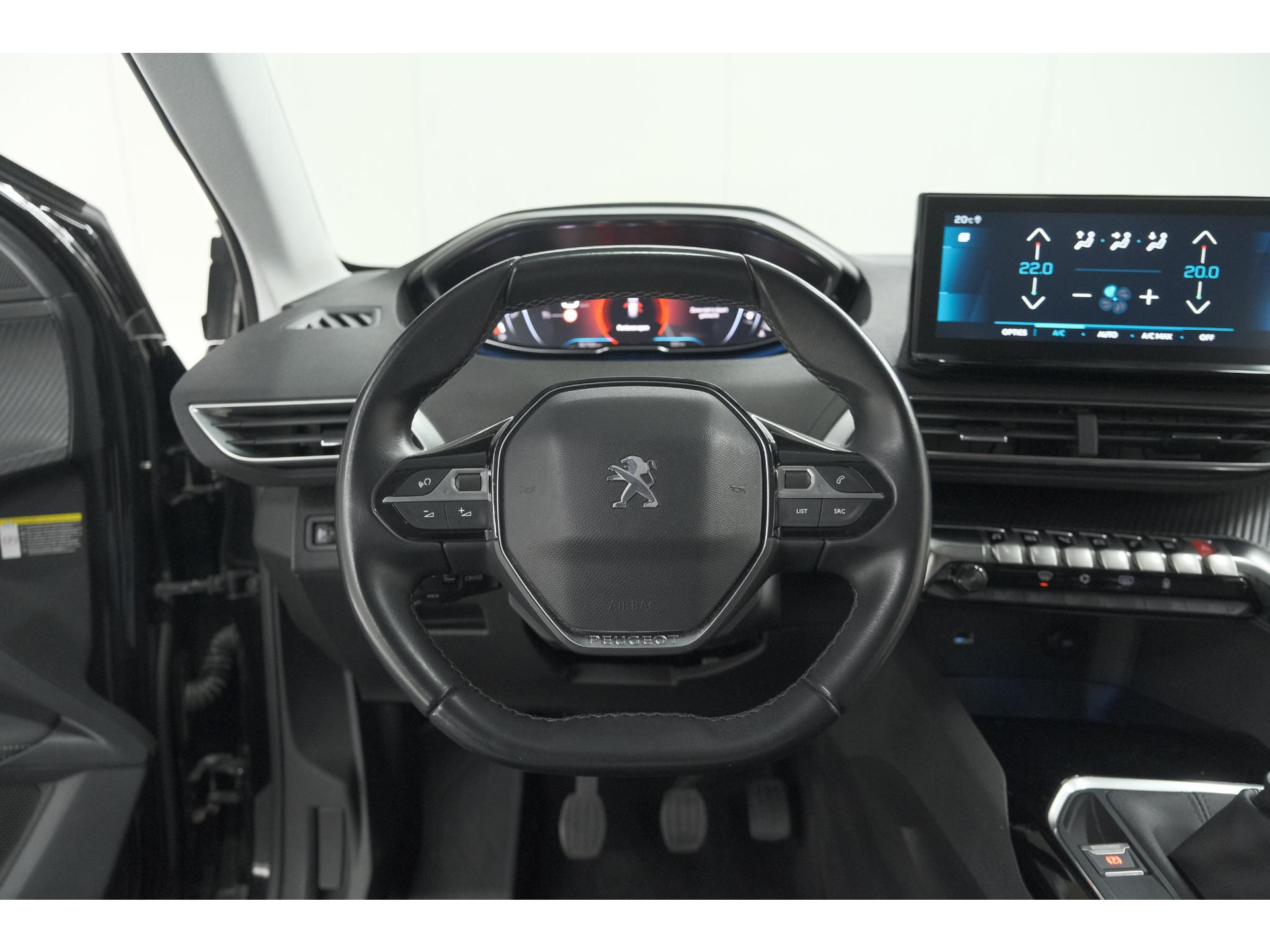 Peugeot 3008 PureTech 130 Allure | Trekhaak | Camera | Dodehoekdetectie | Navigatie