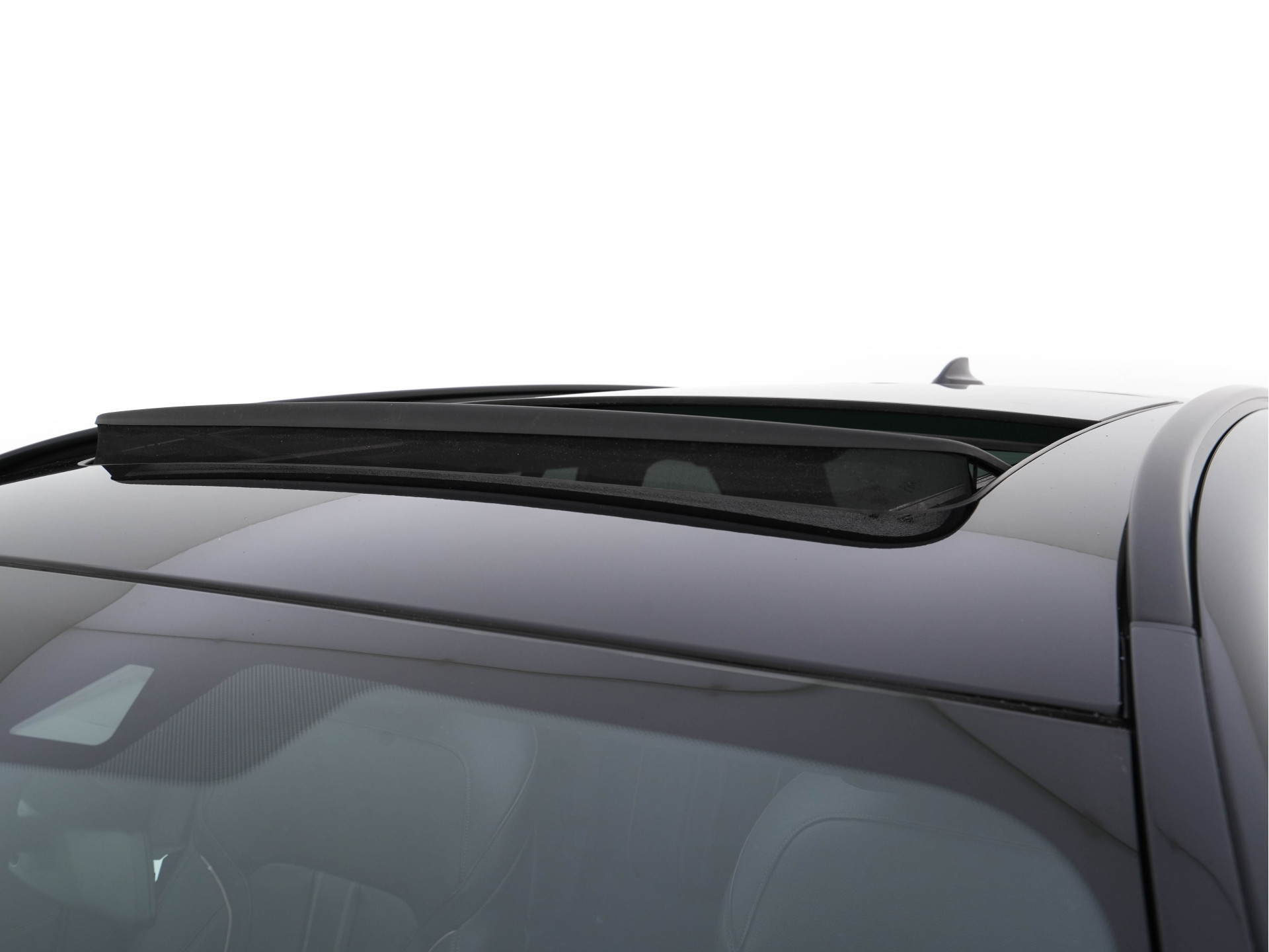 BMW 5-serie Touring 530d Sportline High Executive Aut. *PANO | LEATHER | FULL-LED | MEMORY-PACK | TOP-VIEW | HEATED-COMFORTSEATS | NAVI-FULLMAP | PRIVACY-GLASS | AMBIENT-LIGHT | ECC | CARPLAY | PDC | TOWBAR | SHIFT-PADDLES | 20"ALU*