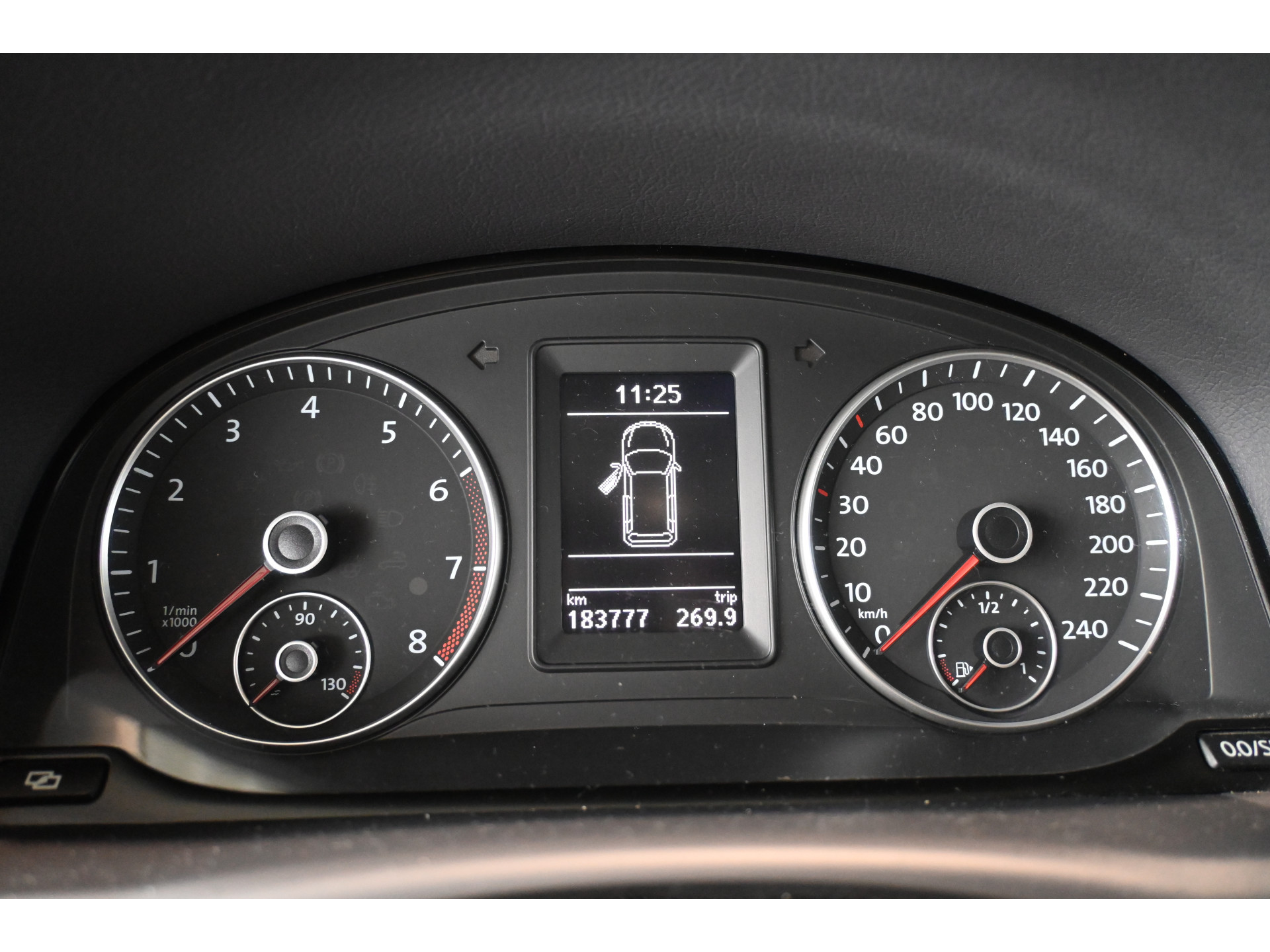Volkswagen Touran 1.4 TSI Cross Climate control Trekhaak Cruise control PDC Inruil Mogelijk!