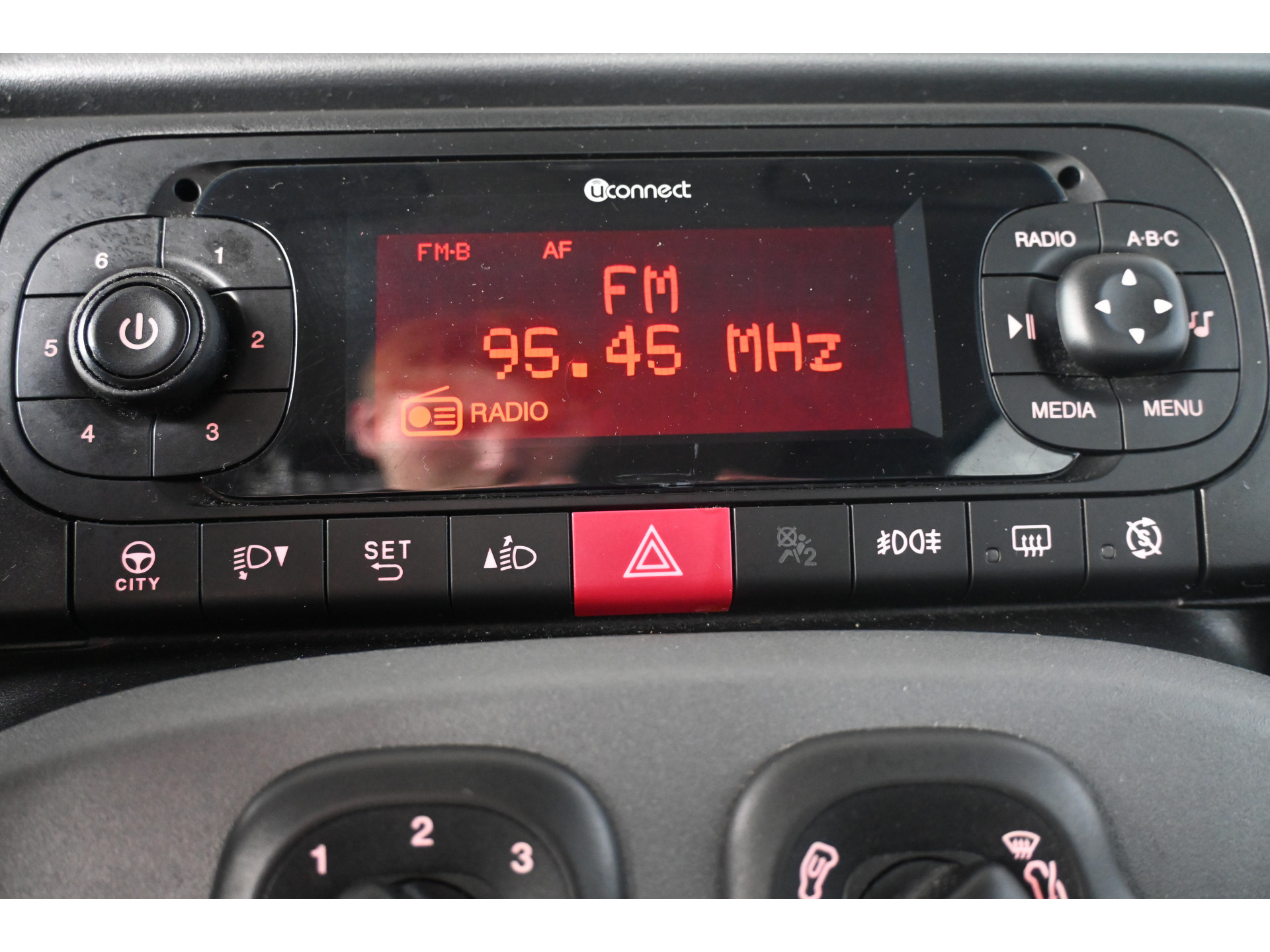 Fiat Panda 0.9 TwinAir Lounge Airco Elektrisch Pakket! 1e Eigenaar Goed Onderhouden! Inruil Mogelijk!