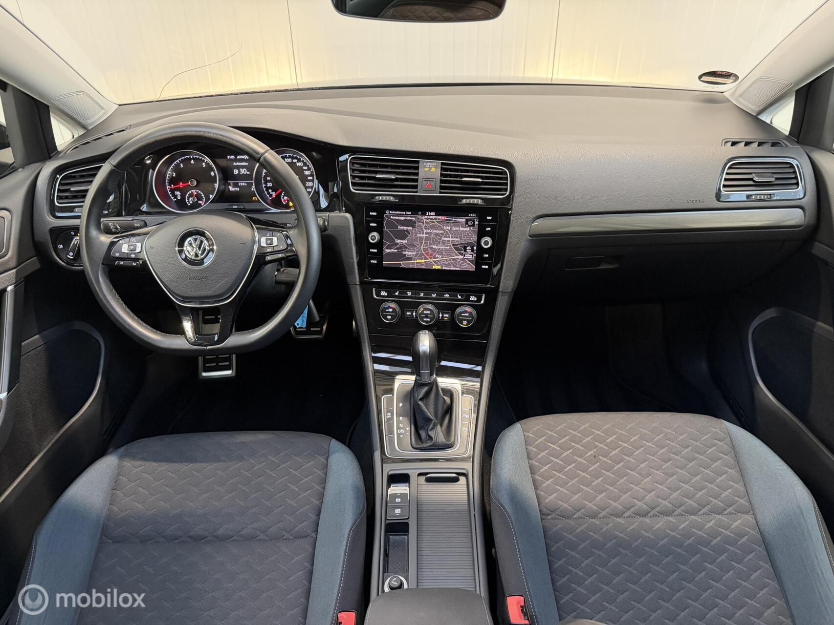 Volkswagen Golf 7.5 R-Line 1.5 TSI DSG 150PK | Pano | ACC