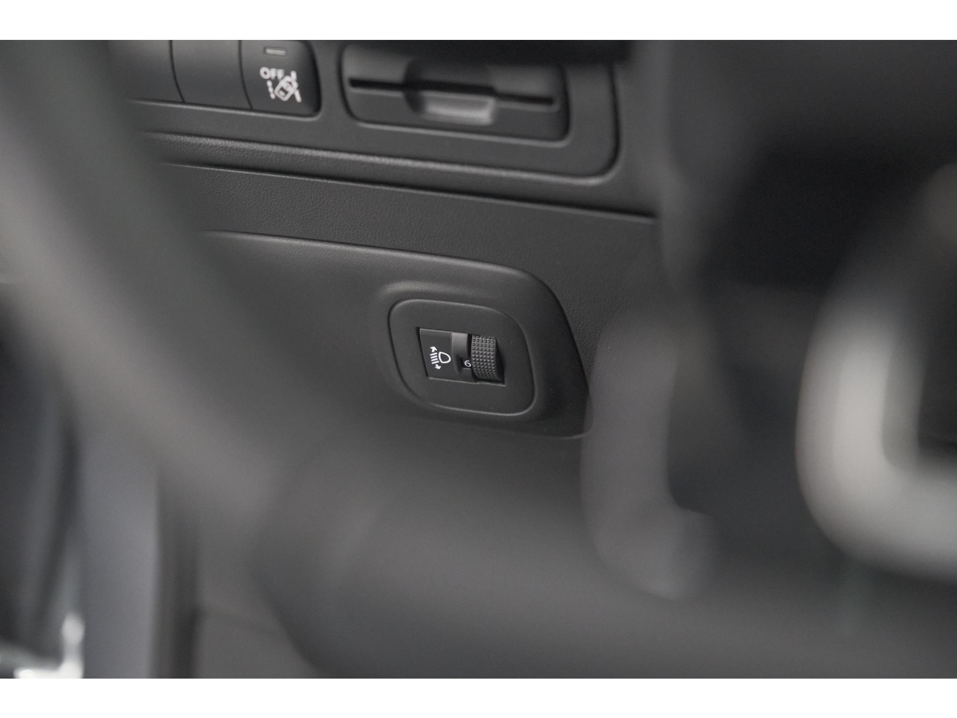 Citroen C3 Aircross PureTech 110 Plus | Parkeersensoren | Navigatie | Apple Carplay | Climate Control