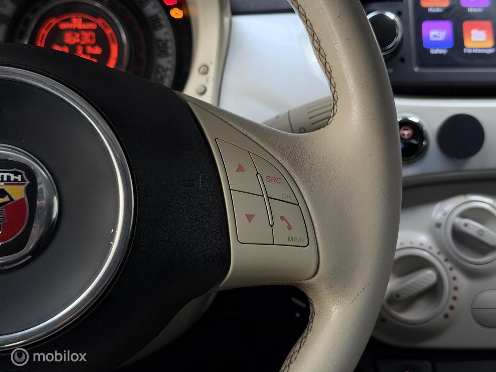 Fiat 500 1.2 Lounge|Automaat|Panodak|Leder|CarPlay|Abarth Look