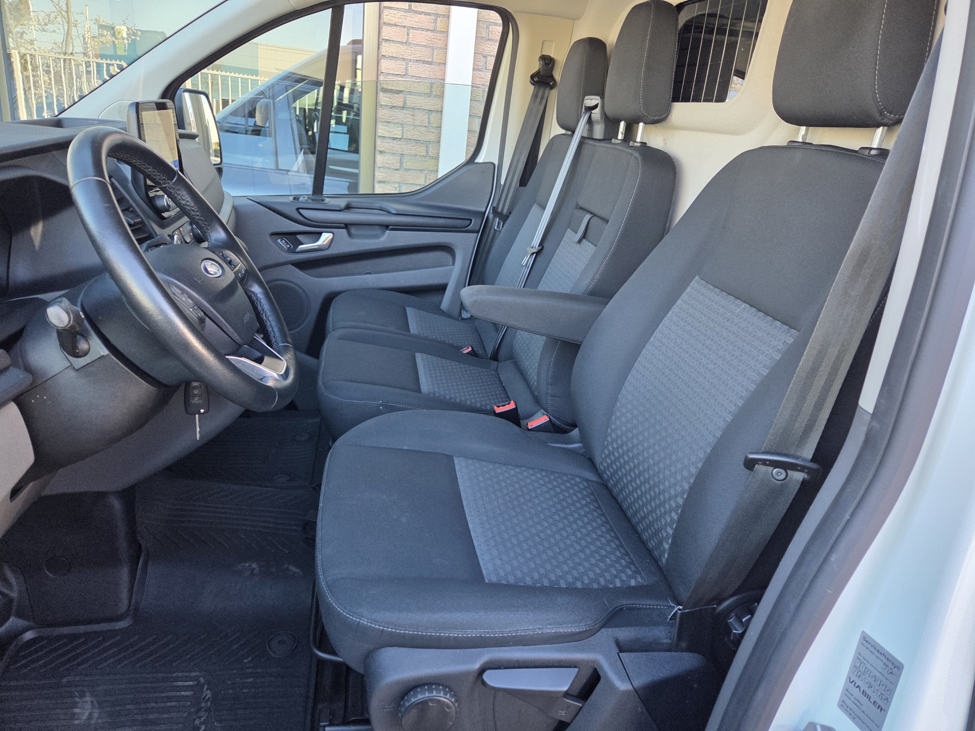 Ford Transit Custom 2.0 TDCI Automaat  Trend Airco Cruisecontrol Navi Trekhaak Verwarmde stoel
