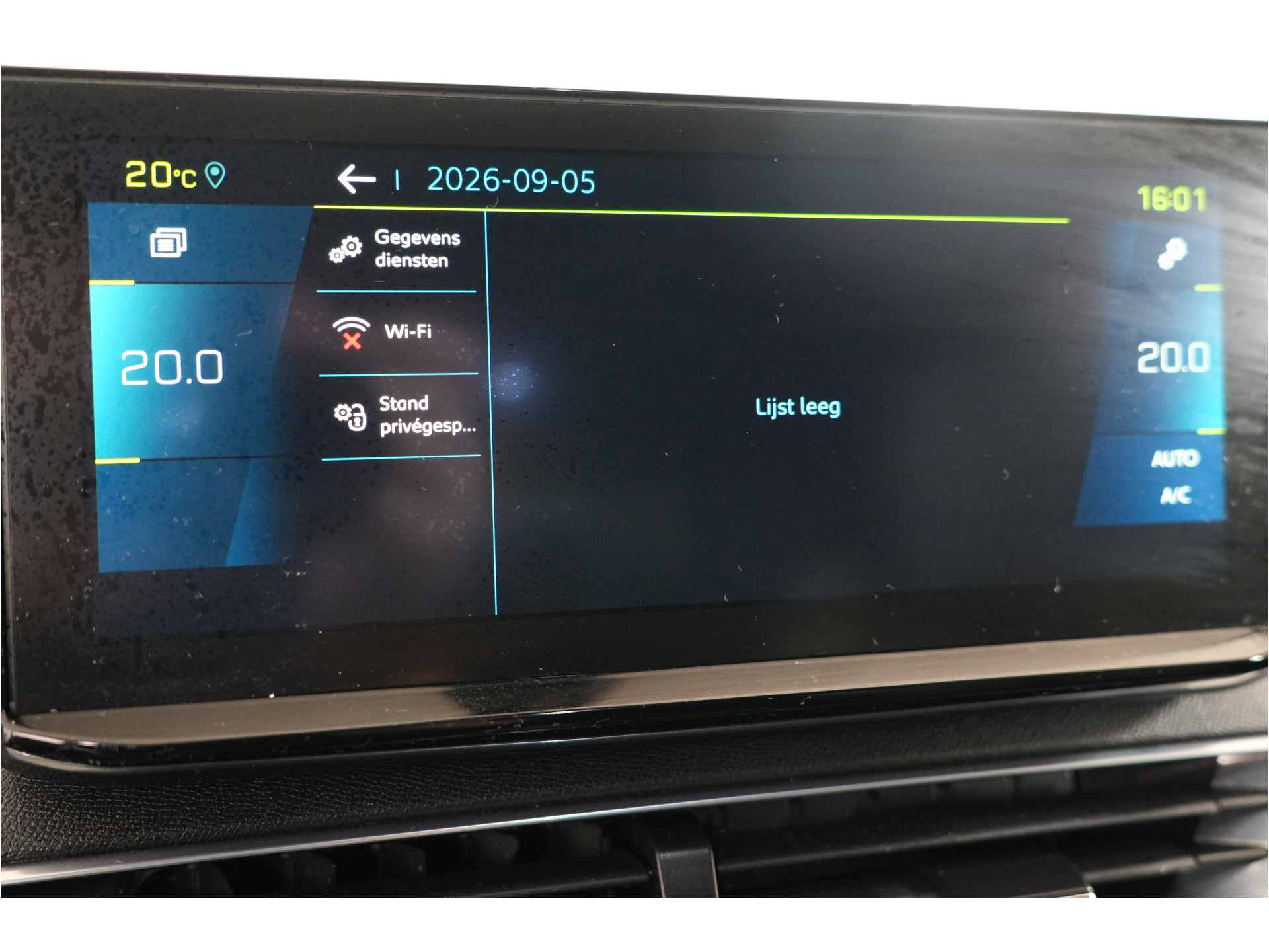 Peugeot 3008 1.6 HYbrid4 300 Blue Lease GT | SOH 95% | Adaptive Cruise | Stl. verw. | Apple/Android |