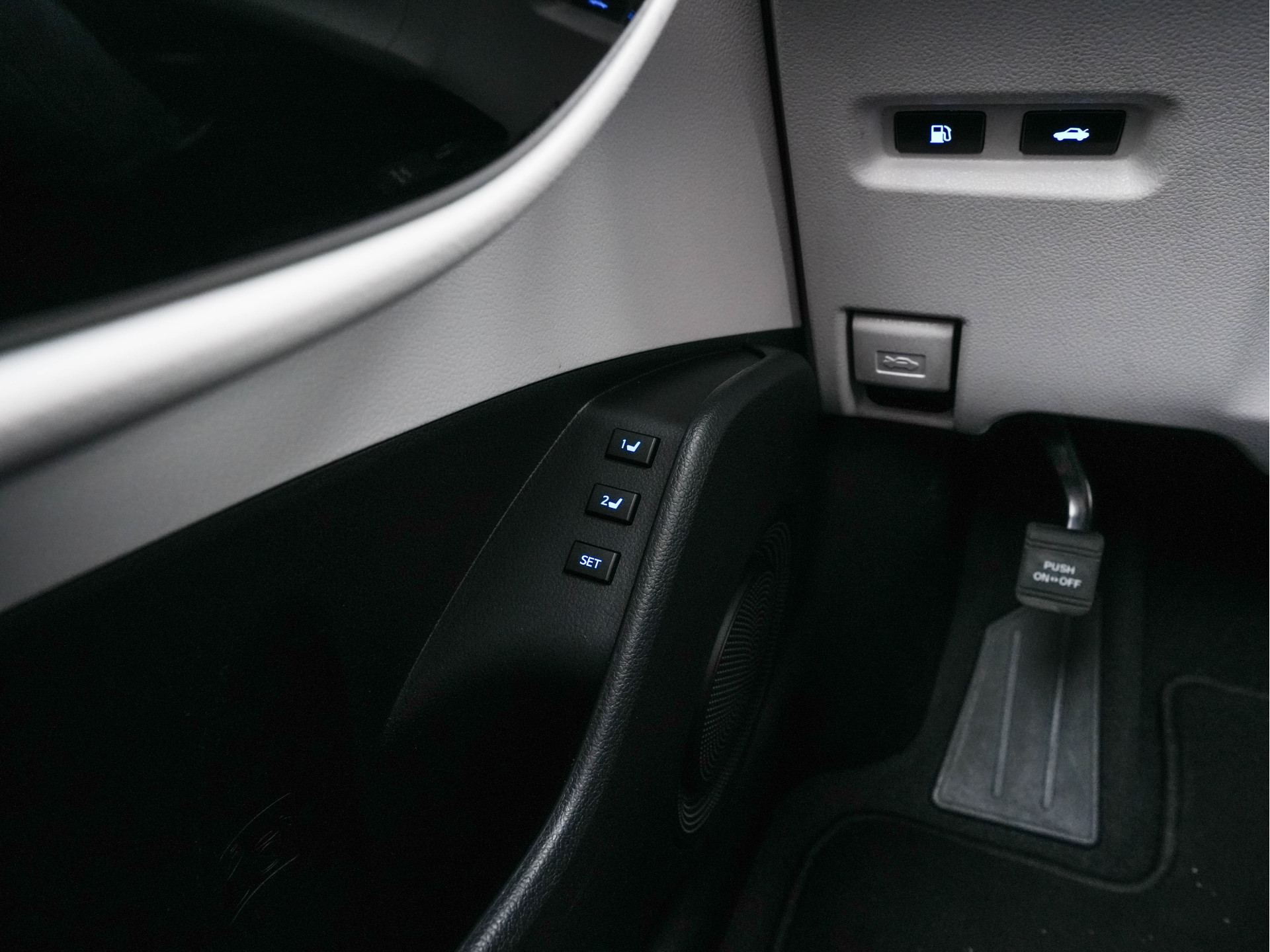 Toyota Mirai FCV Executive [ HYDROGEN ] (INCL-BTW) Aut. *LEATHER | FULL-LED | JBL-SOUND | CAMERA | KEYLESS | MEMORY-PACK | ADAPTIVE-CRUISE | BLIND-SPOT |  DAB | NAVI-FULLMAP | DIGICOCKPIT | COMFORTSEATS | LANE-ASSIST | ...