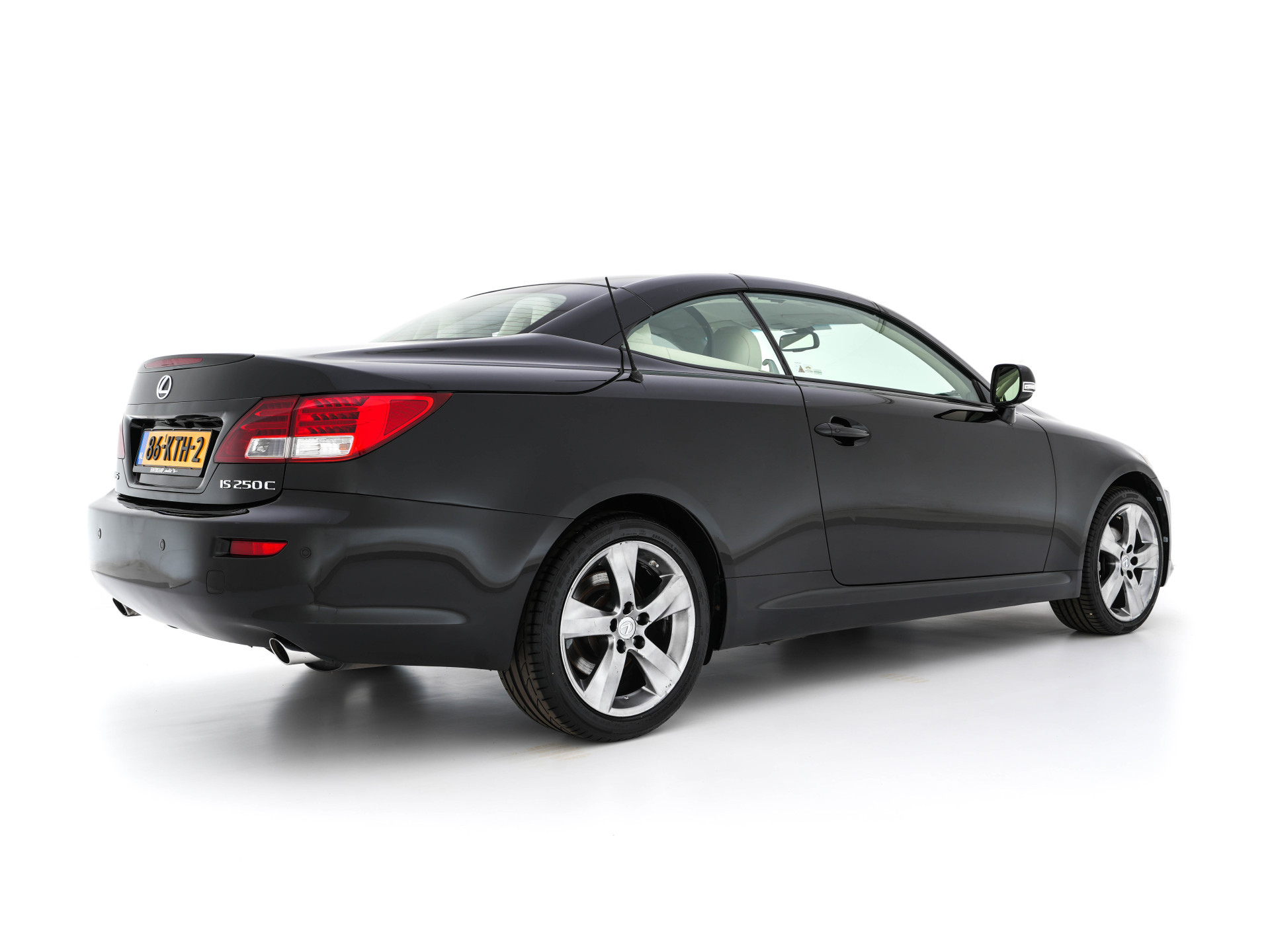 Lexus IS Cabriolet 250C Luxury Aut. * LEATHER | NAVI-FULLMAP | KEYLESS | PDC | SHIFT-PADDLES | CRUISE | ECC | HEATED-SEATS | CAMERA | AIRSCARF | 18''ALU *