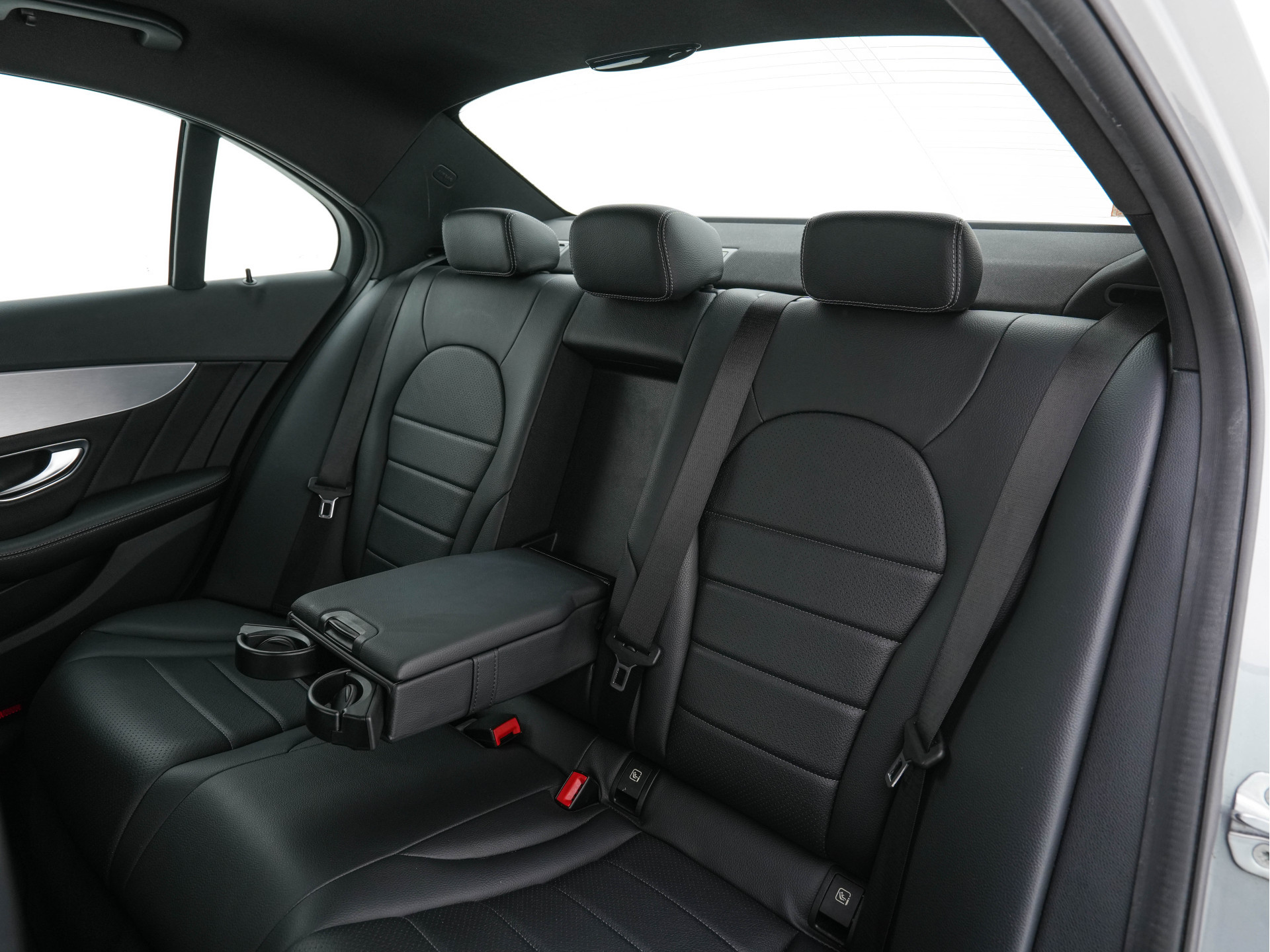 Mercedes-Benz C-klasse 300 CDI HYBRID Lease Edition AMG-Sport-Pack Aut. *FULL-LED | ARTICO-FULL-LEATHER | NAVI-FULLMAP | SPORT-SEATS | ECC | SHIFT-PADDLES | PDC | CRUISE | CAMERA | 18''ALU *