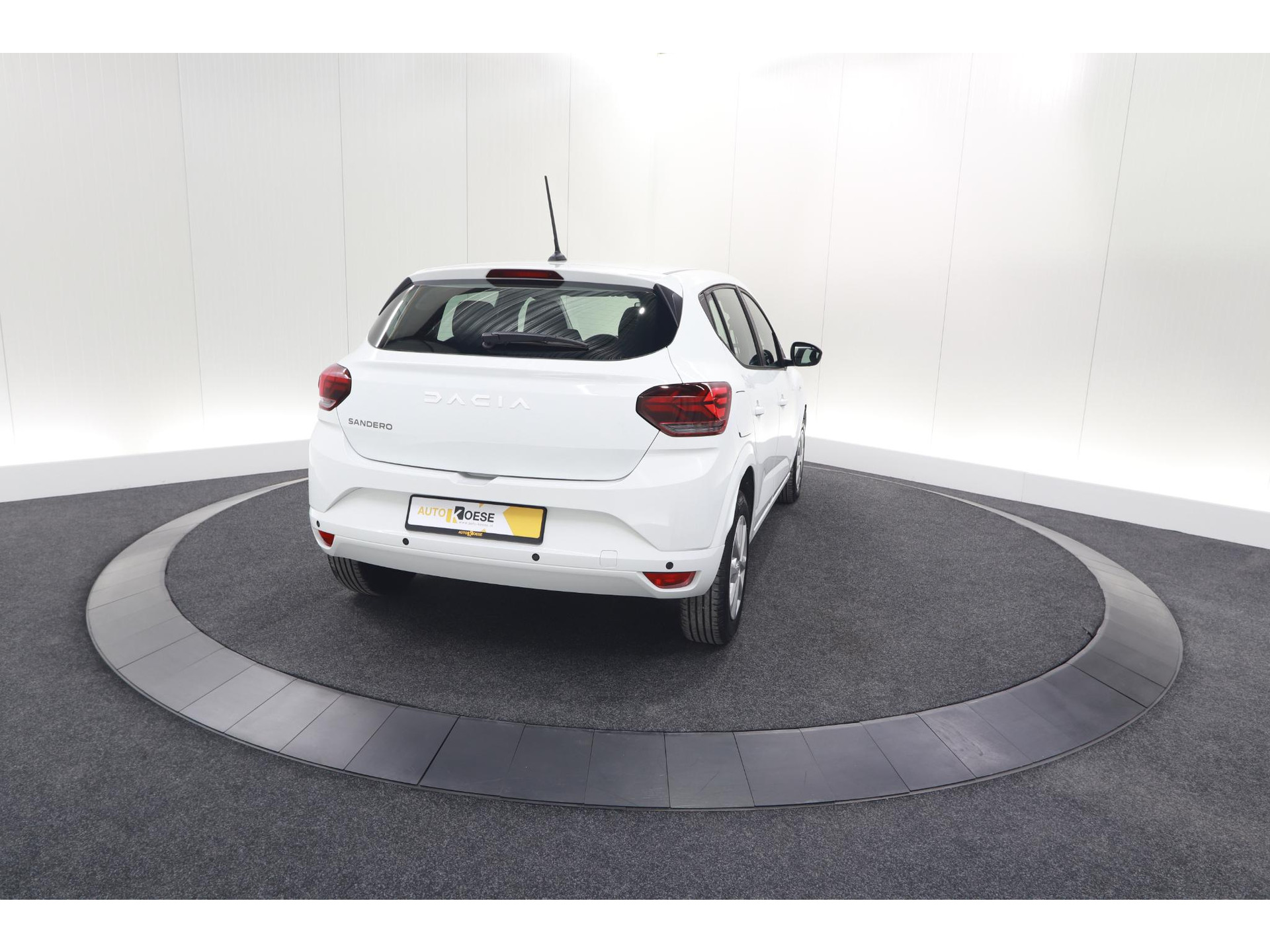 Dacia Sandero TCe 90 CVT Expression | Parkeersensoren | Apple Carplay | Cruise Control