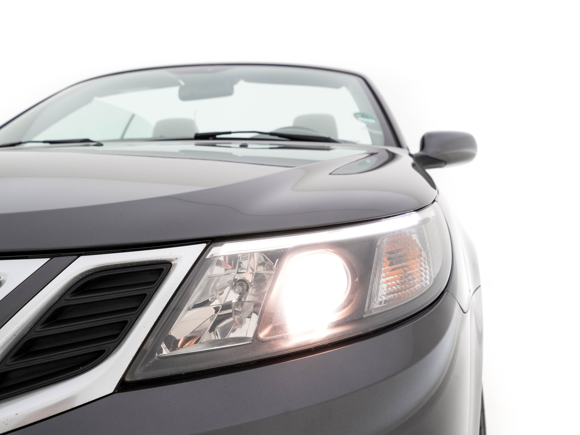 Saab 9-3 Cabrio 1.9 TiD Vector *NAVI-FULLMAP | NAPPA-LEATHER | ECC | PDC | CRUISE | HEATED-COMFORTSEATS | TOWBAR | 17''ALU*