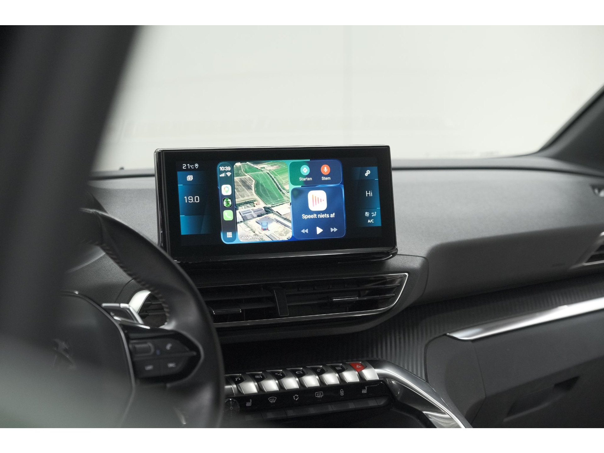 Peugeot 5008 PureTech 130 EAT8 Active Pack Business | 7 Zitplaatsen | Camera | Navigatie | Apple Carplay | Parkeersensoren