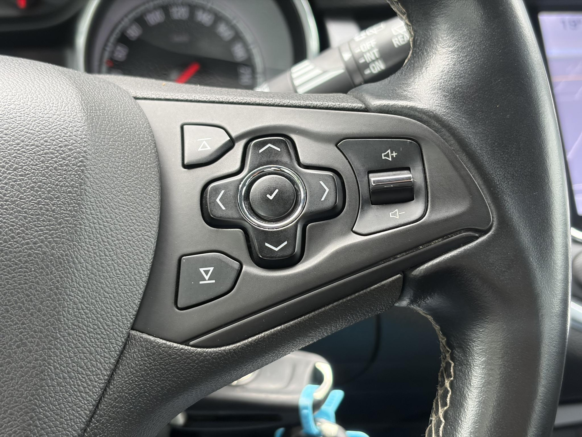 Opel Astra Sports Tourer 1.4 Business+ ✓1e Eigenaar✓Trekhaak✓150pk✓Carplay✓Navi✓Airco✓Cruise✓Pdc V+A✓6 Bak✓Lm velgen✓N.A.P,Apk tot 10-2027