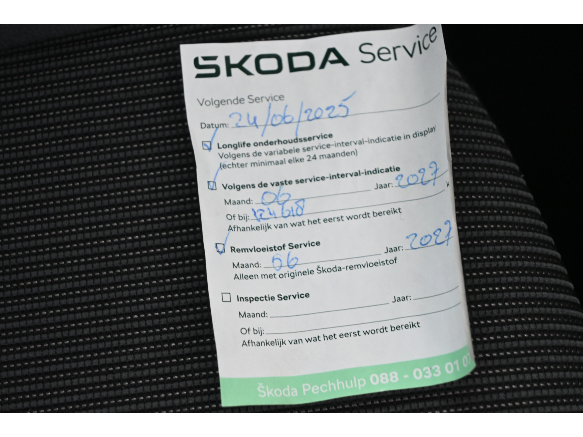 ŠKODA Octavia Combi 1.0 TSI Greentech Ambition Business Automaat Navigatie Stoelverwarming Rijklaarprijs! Inruil Mogelijk!