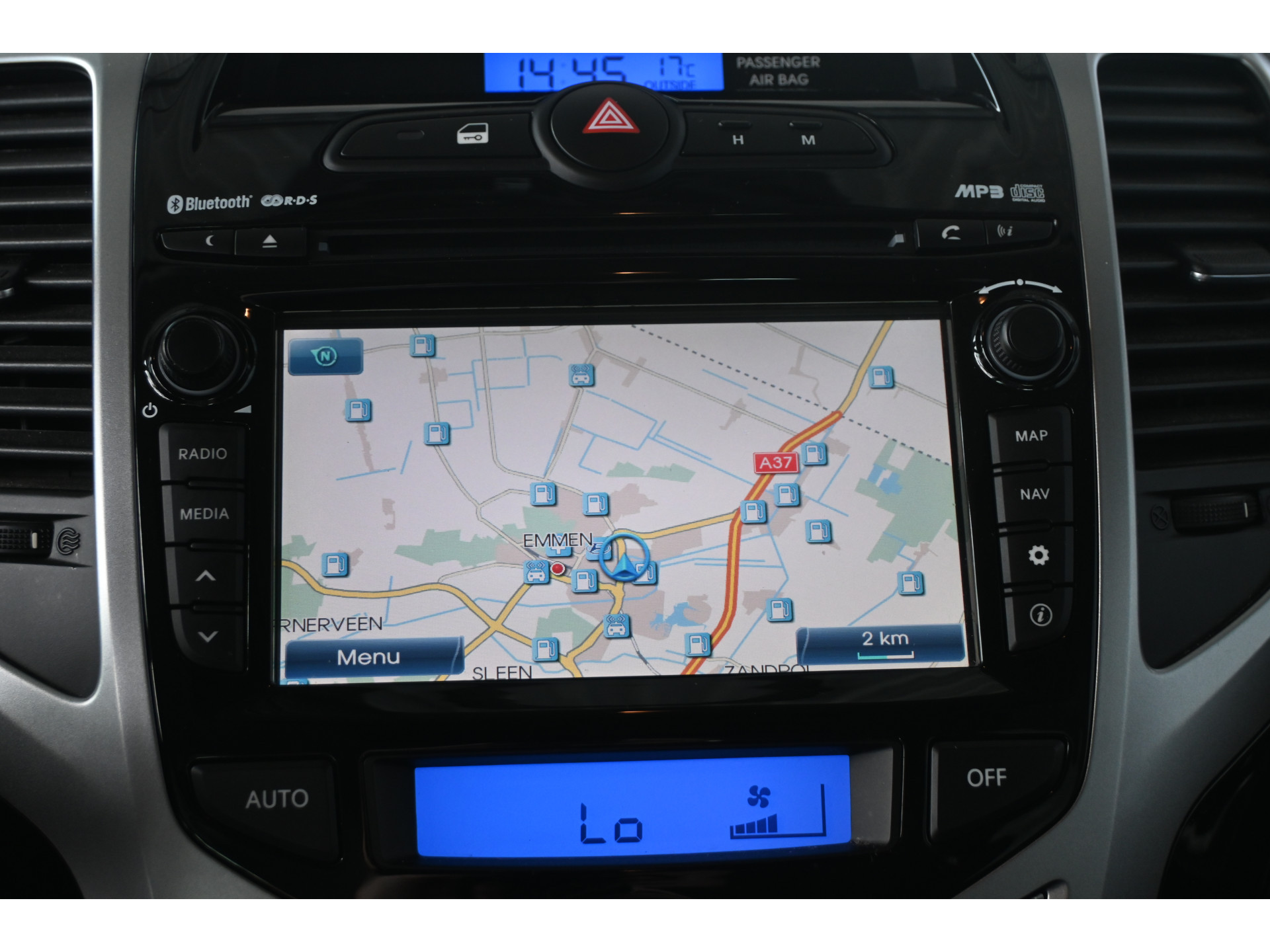 Hyundai ix20 1.4i i-Catcher Clima Navigatie Schuifdak Trekhaak Goed Onderhouden! Inruil Mogelijk!