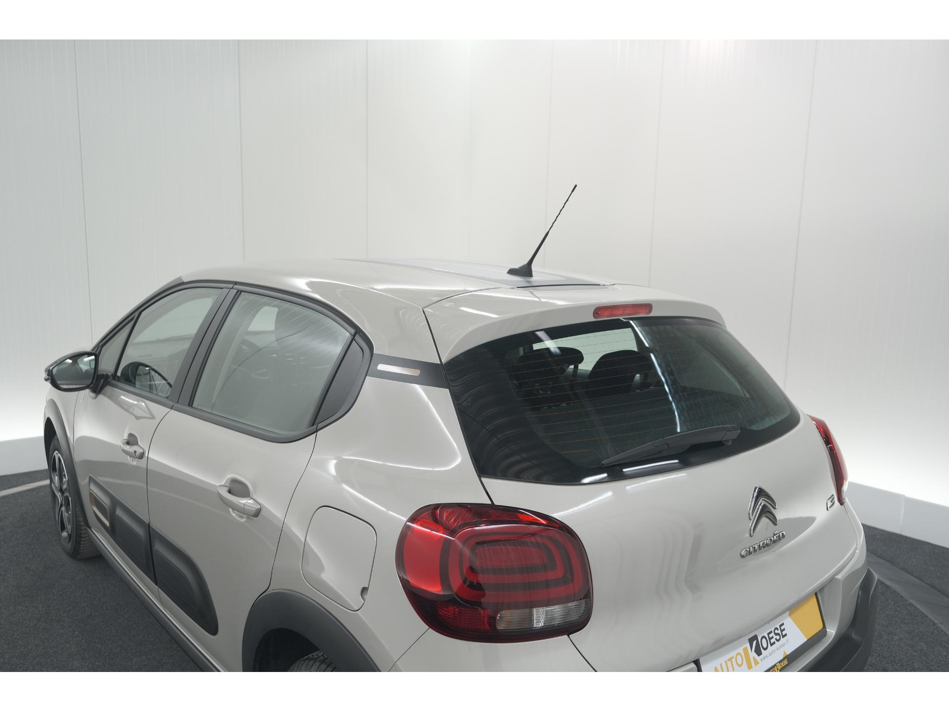Citroen C3 PureTech 82 C-Series | Climate Control | Apple Carplay | Stoelverwarming | LED Koplampen