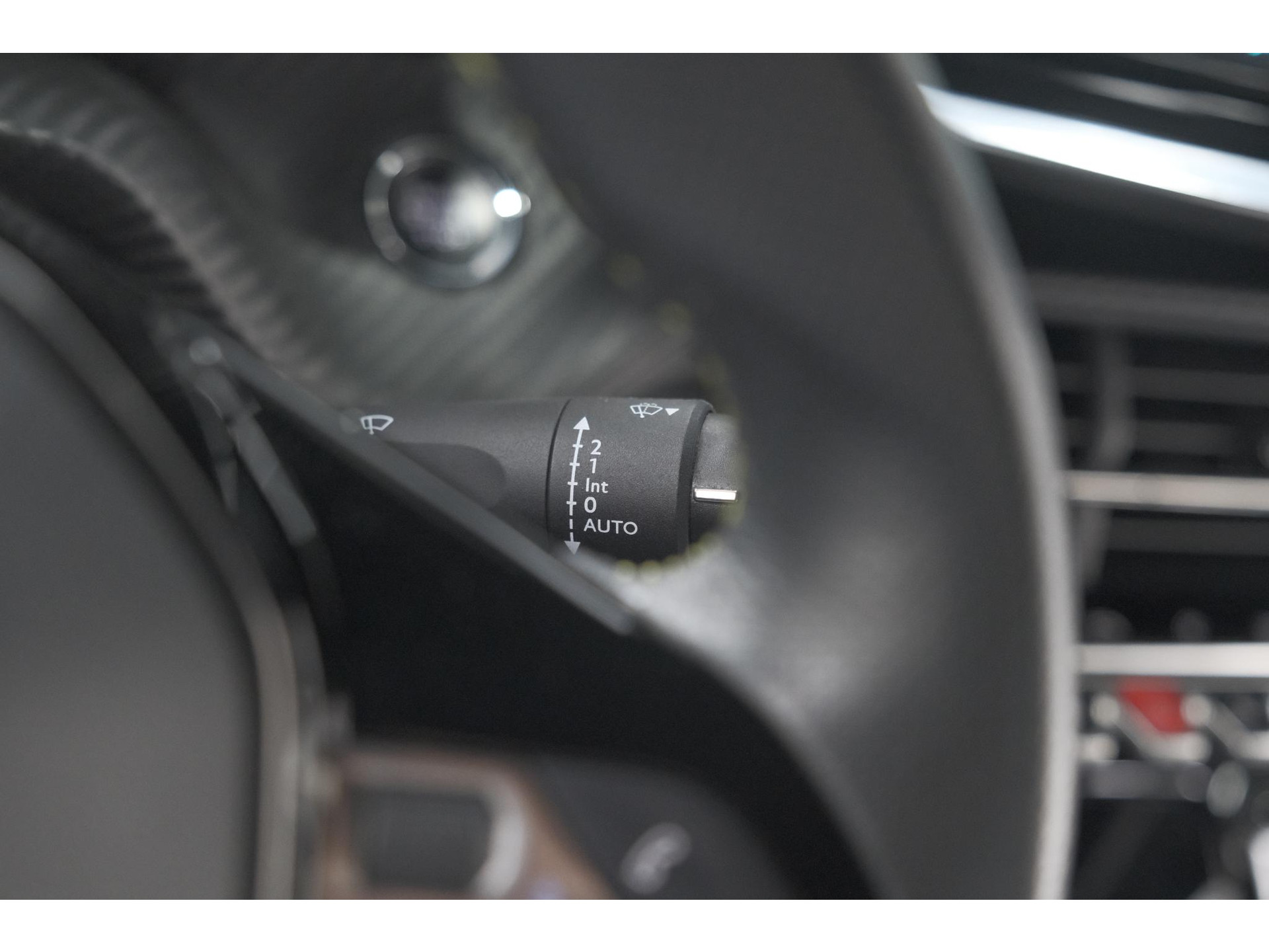 Peugeot e-208 EV GT Pack 50 kWh | Camera | Adapieve Cruise Control | Stoelverwarming | 3 FASE