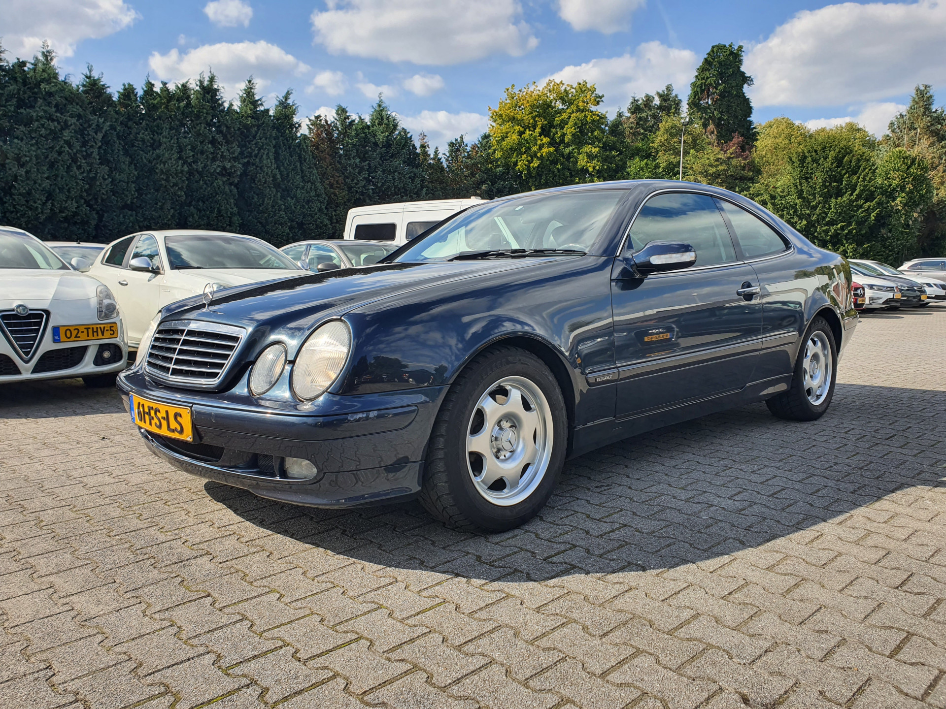Mercedes-Benz CLK-klasse Coupé 320 Elegance Aut. *FULL-LEATHER | ECC | CRUISE | MERCEDES-AUDIO*
