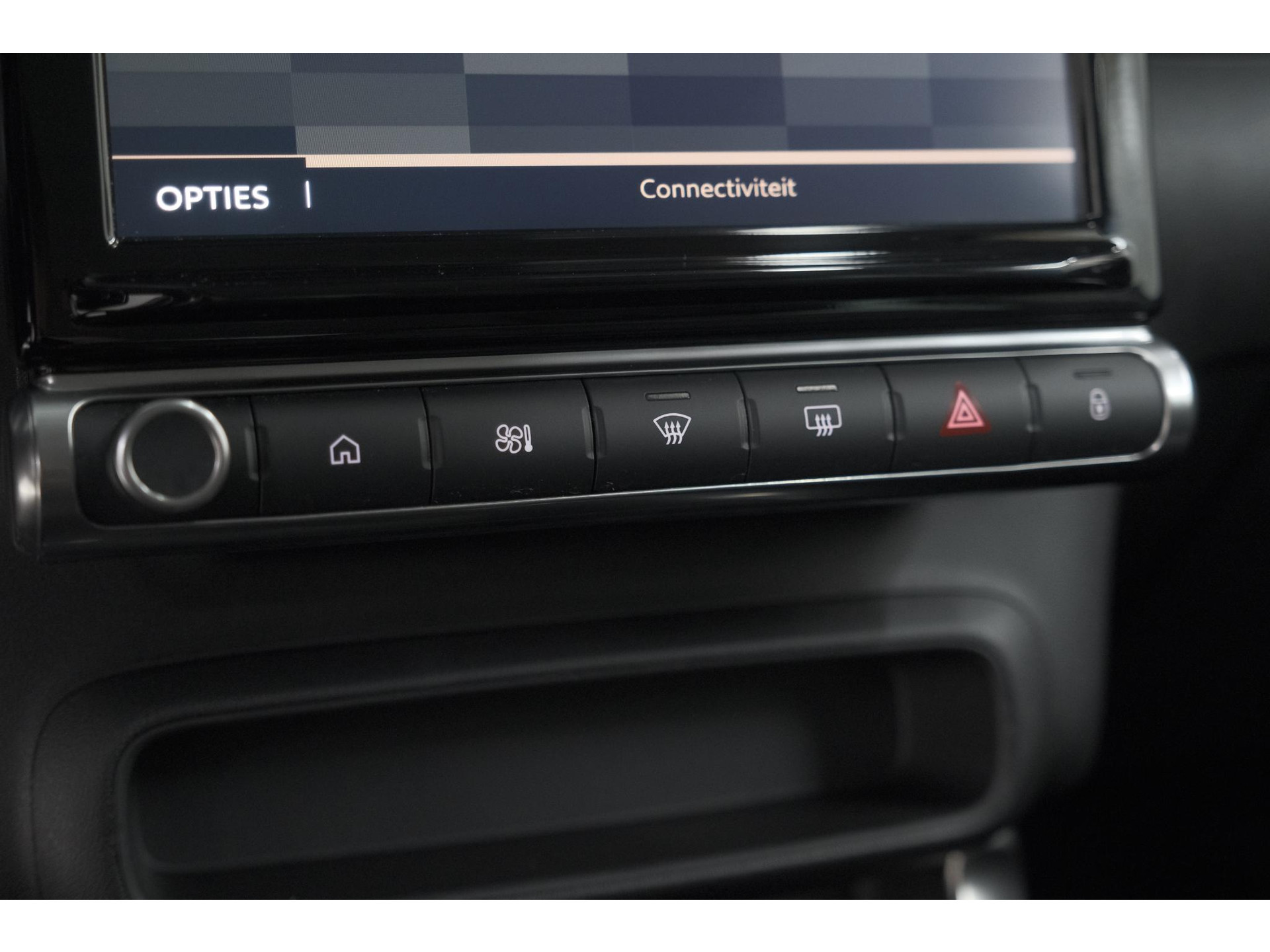 Citroen C3 Aircross PureTech 110 C-Series | Trekhaak | Navigatie | Parkeersensoren | Apple Carplay
