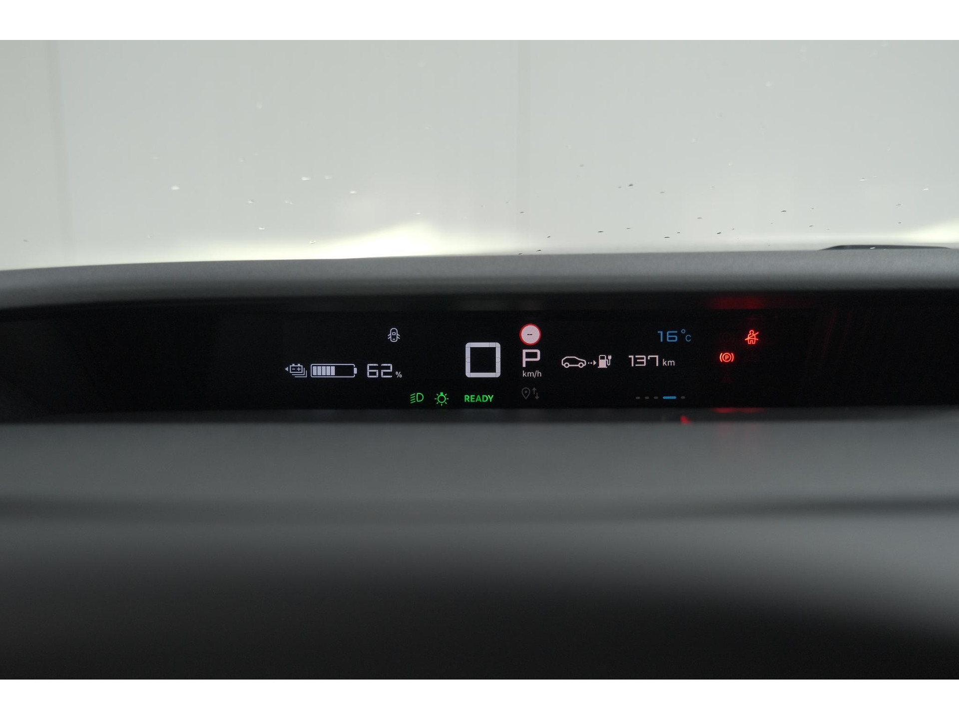 Citroen Ë-C3 Max 113pk 44 kWh | 7 KW Laadfunctie | Camera | Navigatie | Apple Carplay | Parkeersensoren