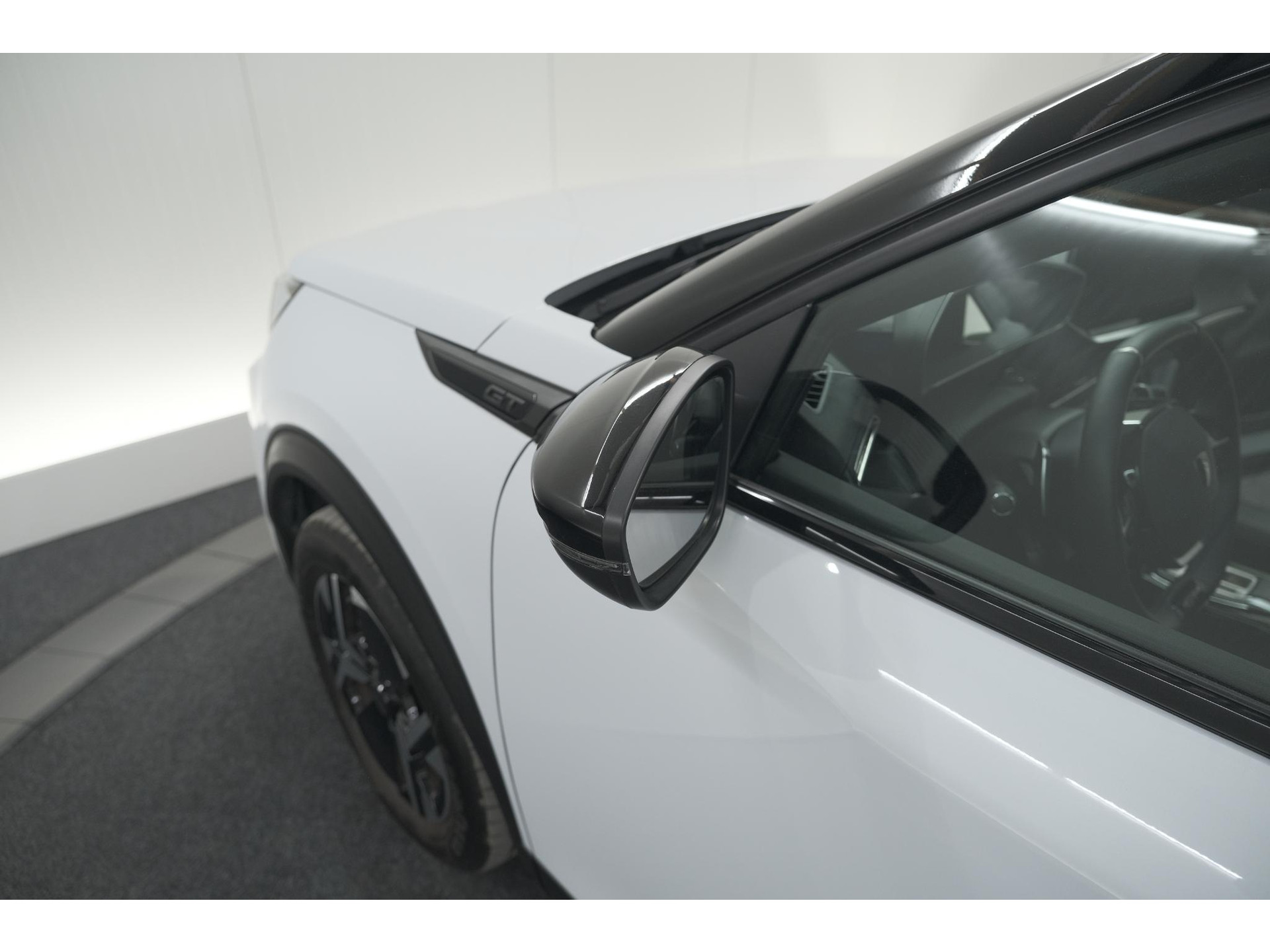 Peugeot 2008 PureTech 130 EAT8 GT | Camera | Apple Carplay | Parkeersensoren