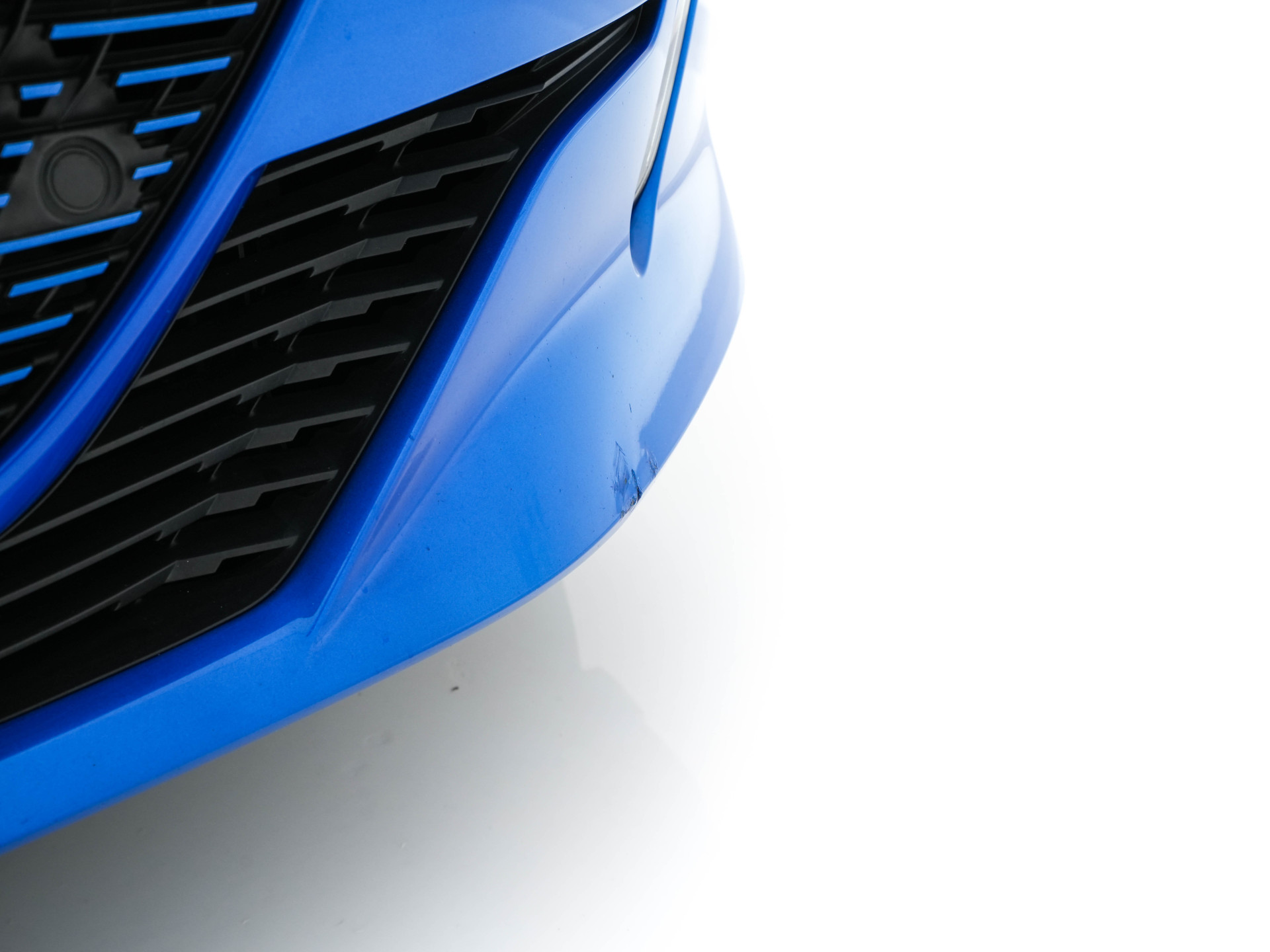 Peugeot e-208 EV Allure 50 kWh {SOH-91%} Aut *HEATPUMP | FULL-LED | DIGI-COCKPIT | BLINDSPOT | CAMERA | NAVI-FULLMAP | LANE-ASSIST | KEYLESS | DAB | CCS-FASTLOADER | TOPVIEW | AMBIENTLIGHT | PRIVACYGLASS | 17"ALU*