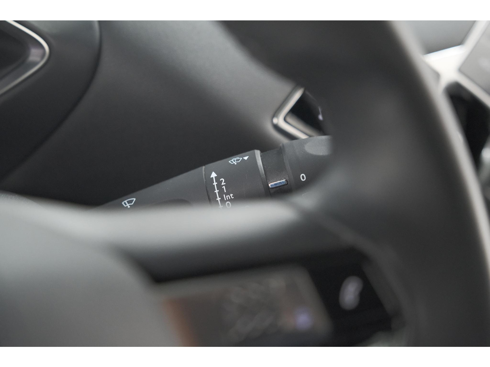 DS 3 Crossback PureTech 100 Montmartre | Parkeersensoren | Apple Carplay | Allseason Banden | Navigatie | Climate Control