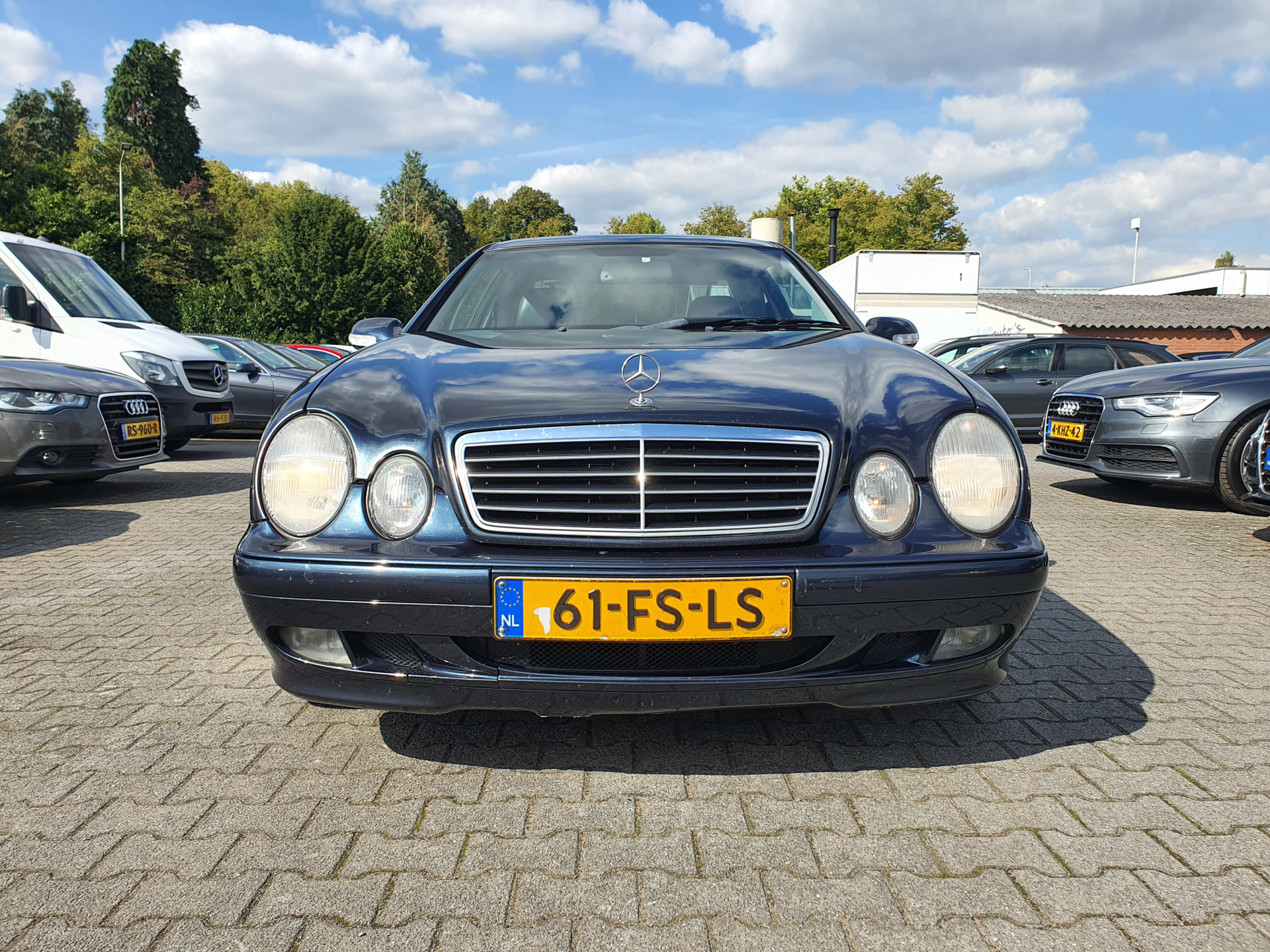 Mercedes-Benz CLK-klasse Coupé 320 Elegance Aut. *FULL-LEATHER | ECC | CRUISE | MERCEDES-AUDIO*