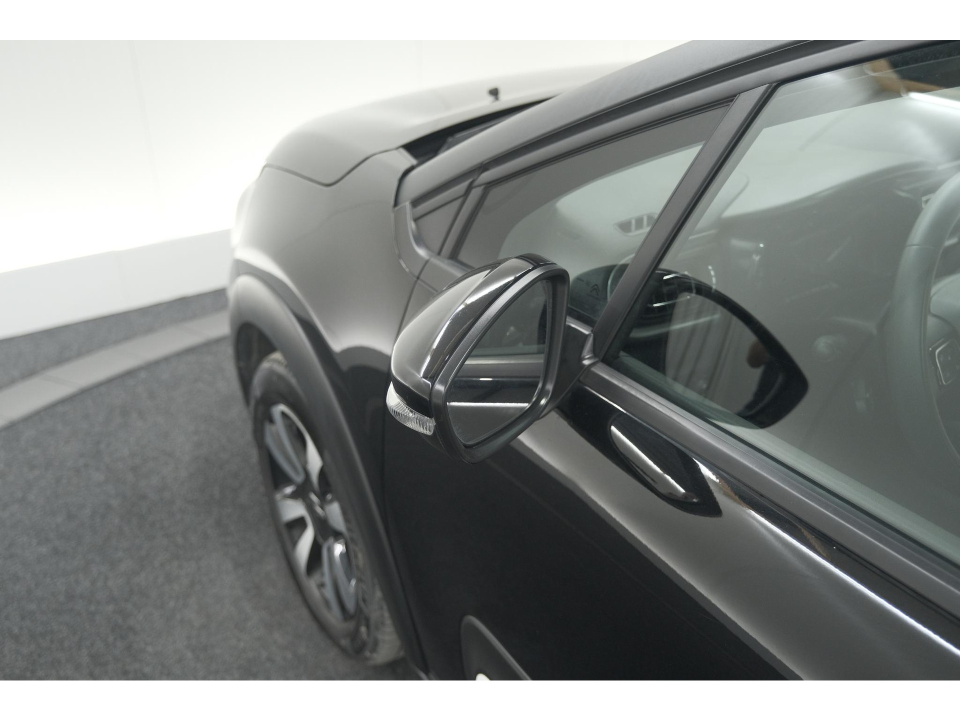 Citroen C3 PureTech 110 EAT6 Max | Apple Carplay | Parkeersensoren | Climate Control | 16 Inch Lichtmetalen Velgen